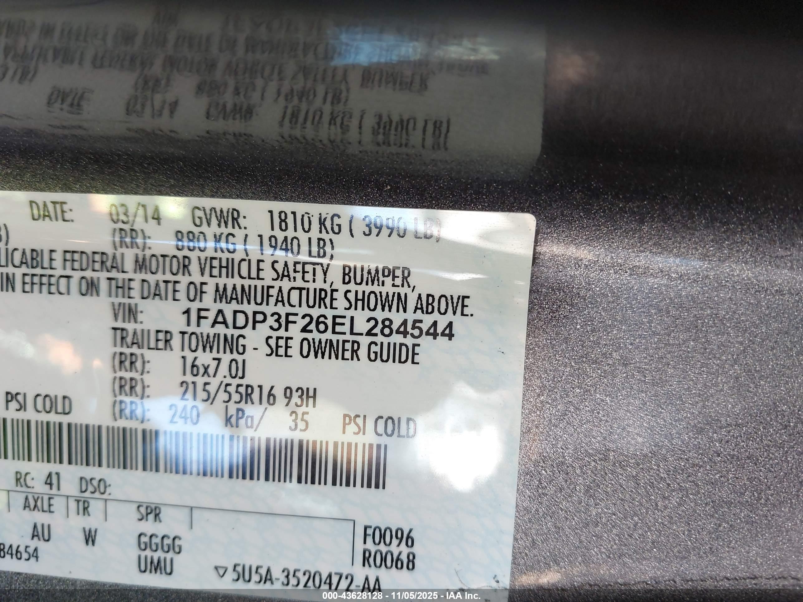 FORD FOCUS image 9