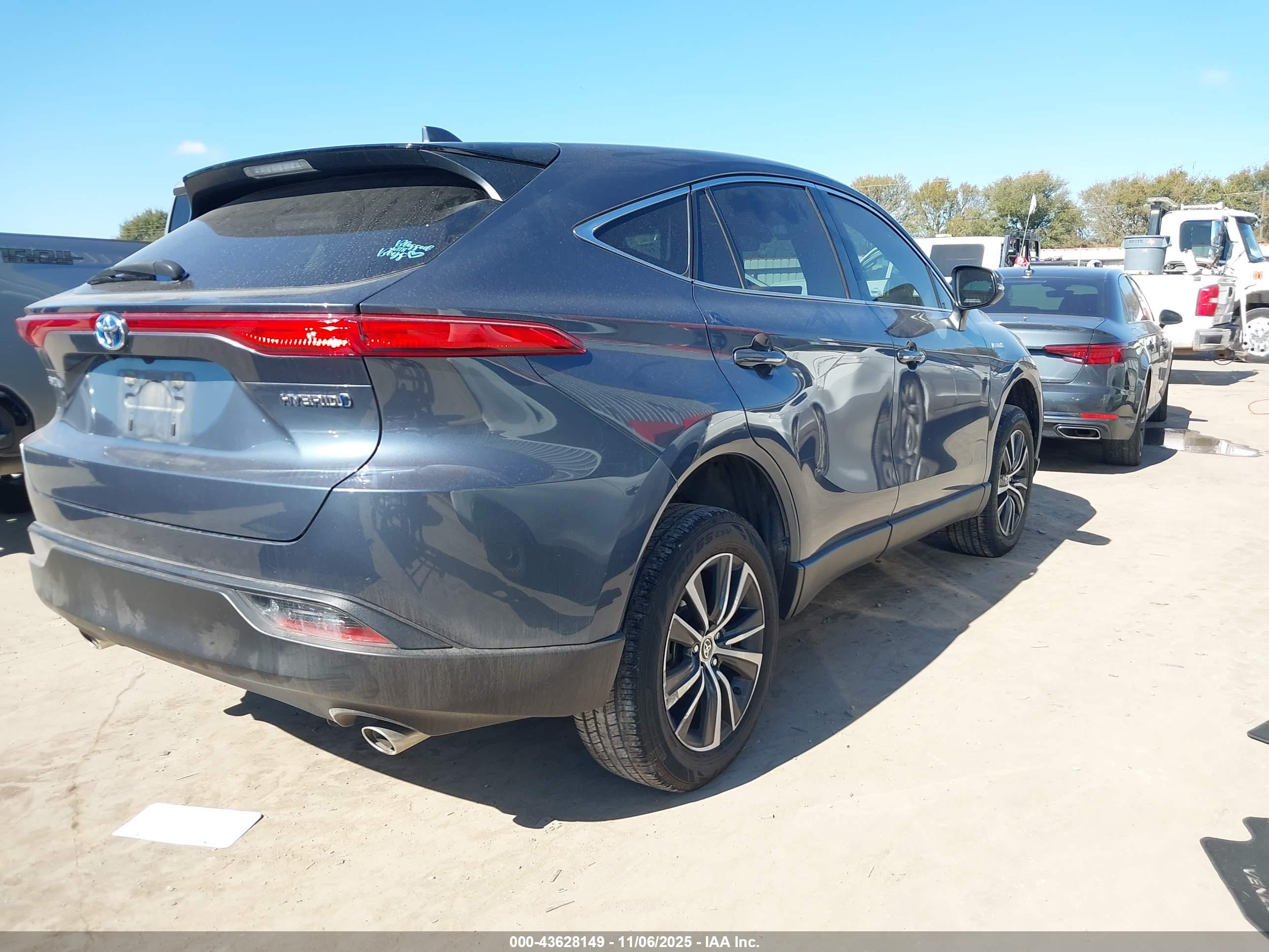 TOYOTA VENZA image 4