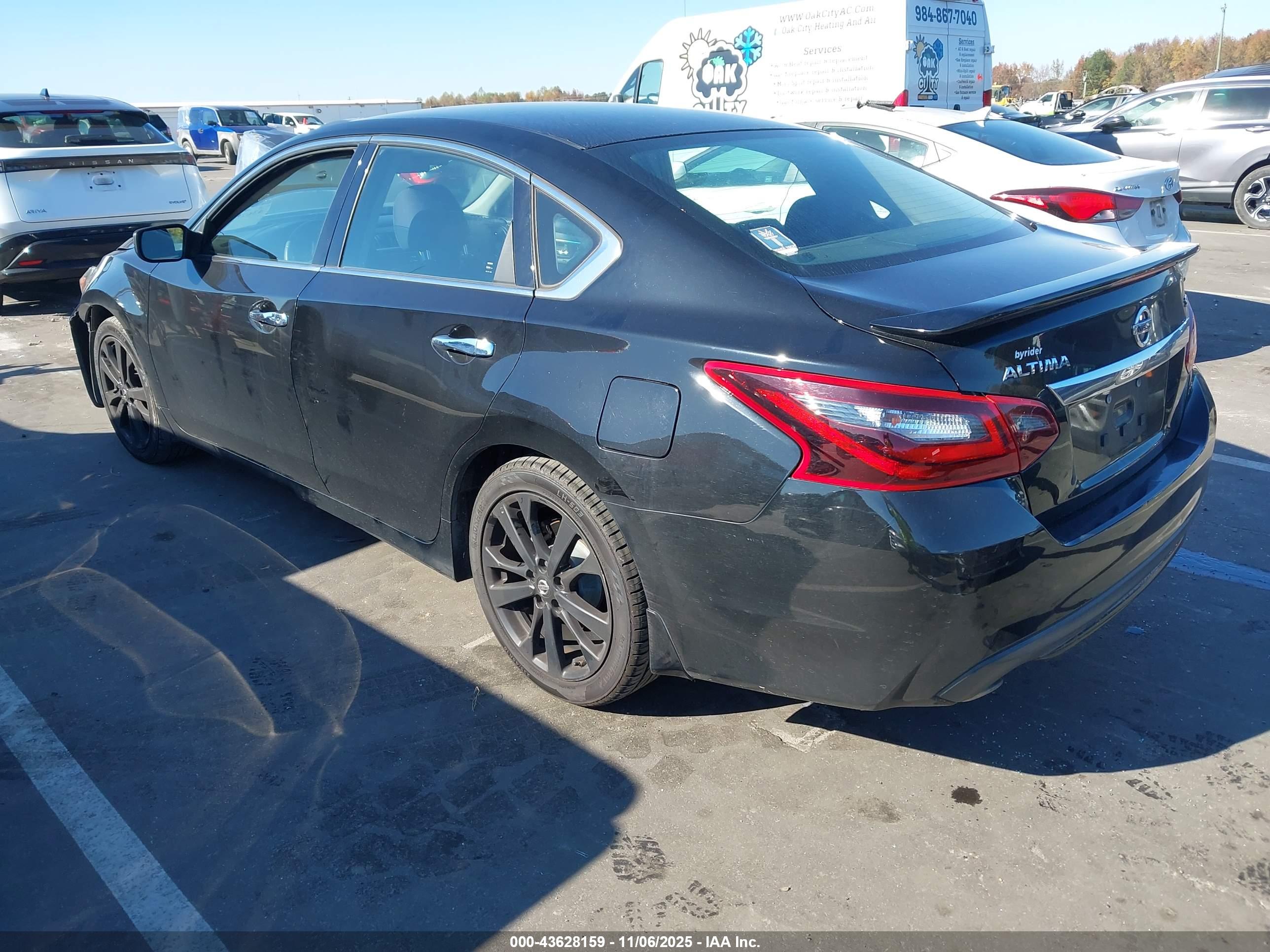 NISSAN ALTIMA image 3