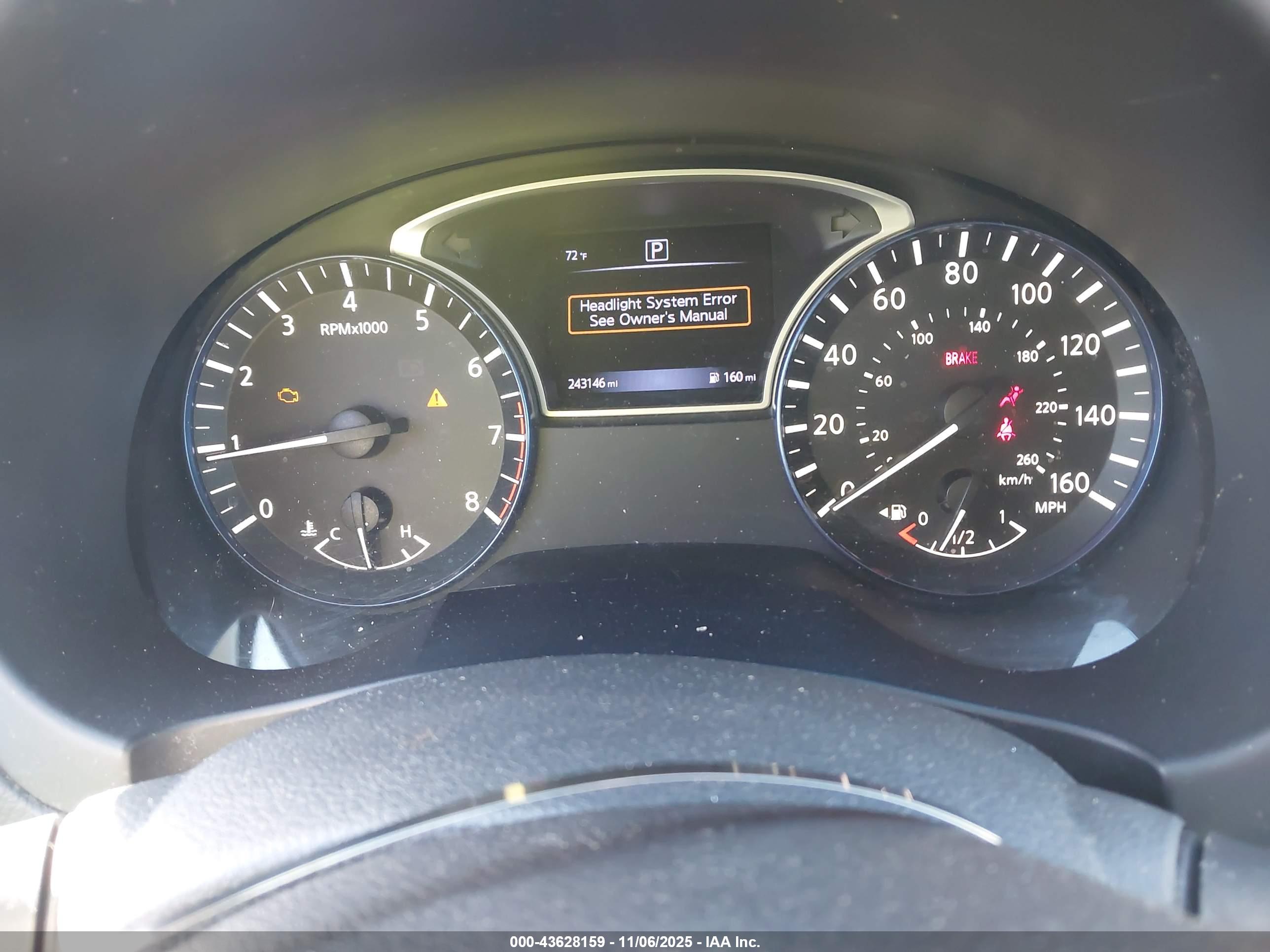 NISSAN ALTIMA image 7