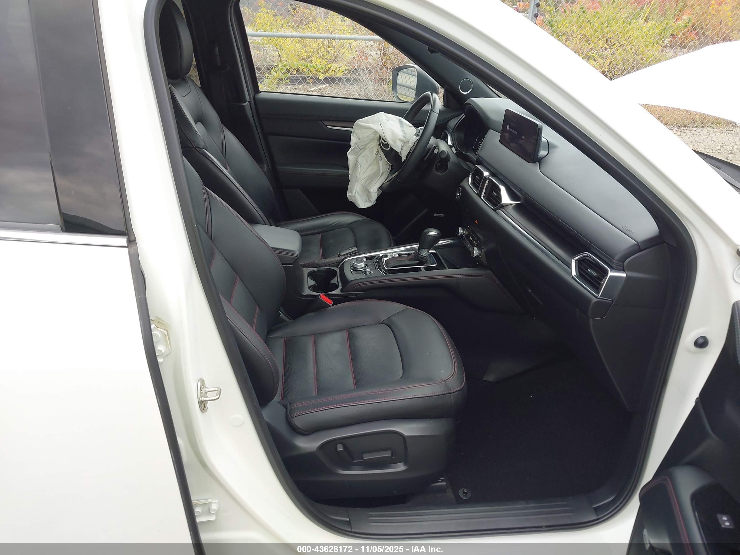 MAZDA CX-5 image 5