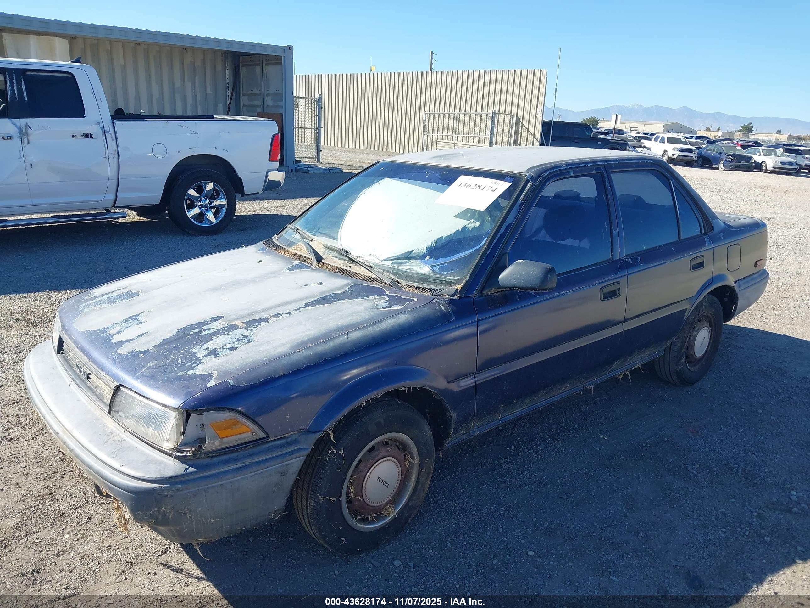 TOYOTA COROLLA image 2