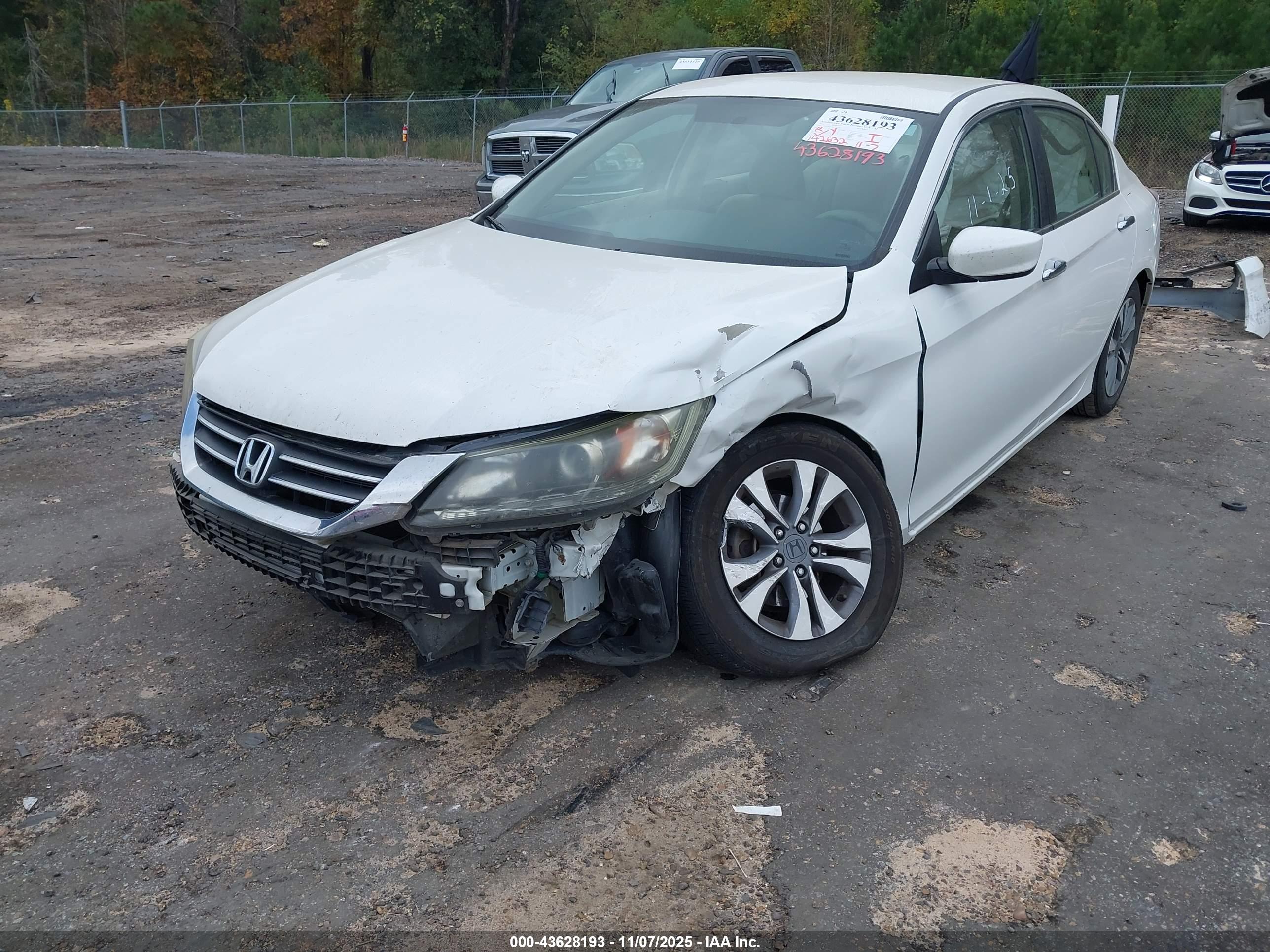 HONDA ACCORD image 6