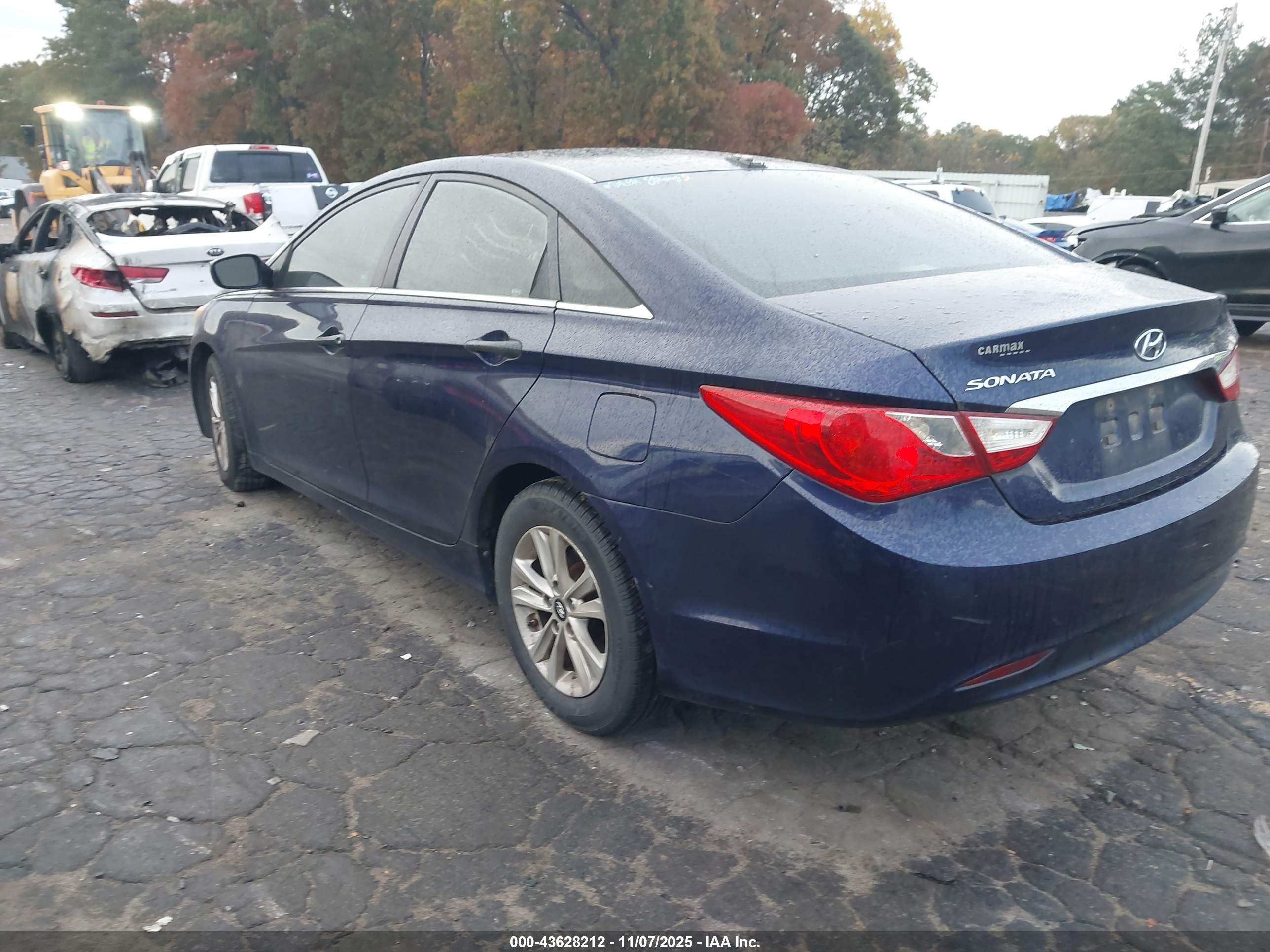HYUNDAI SONATA image 3