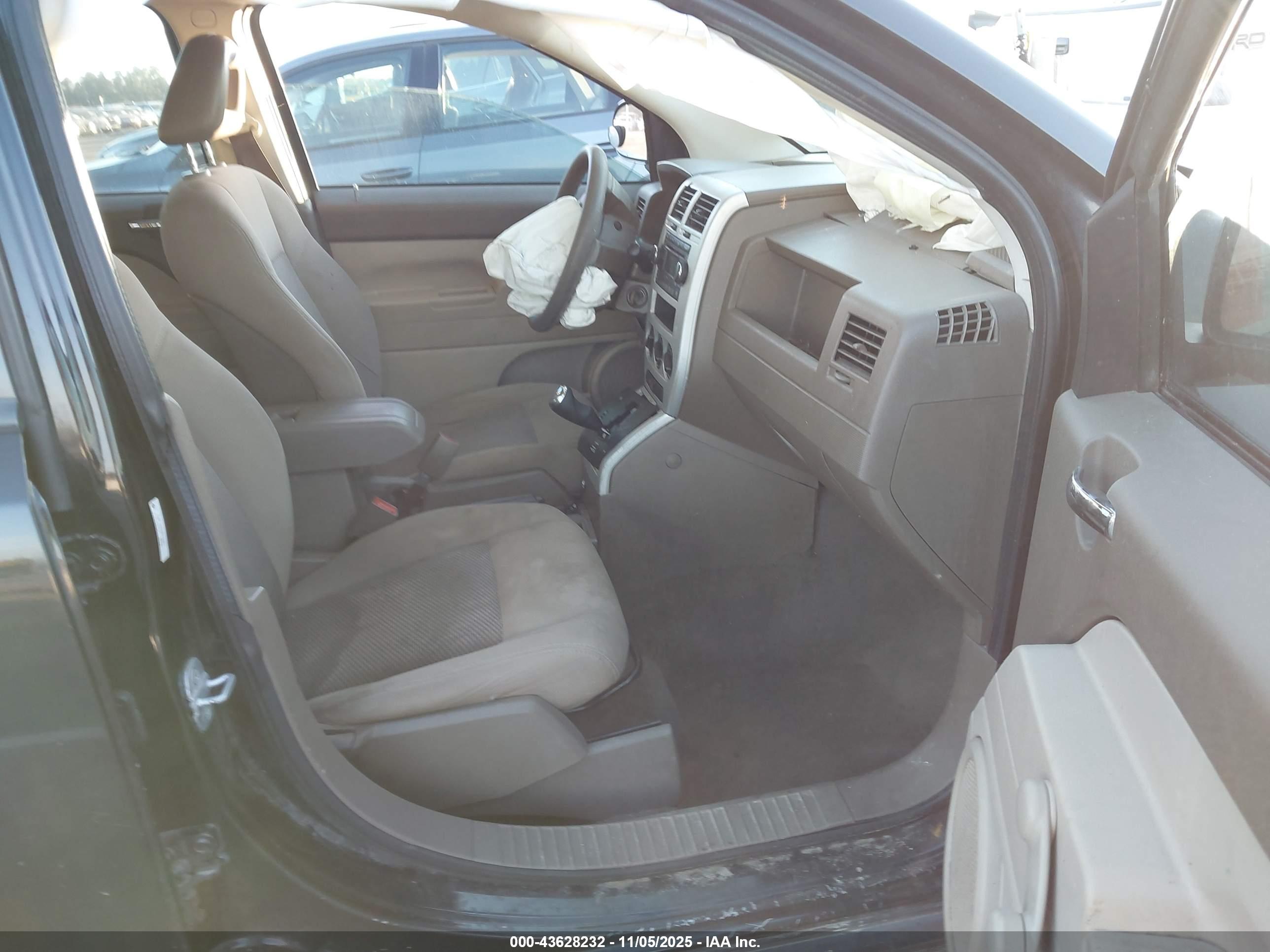 JEEP COMPASS image 5