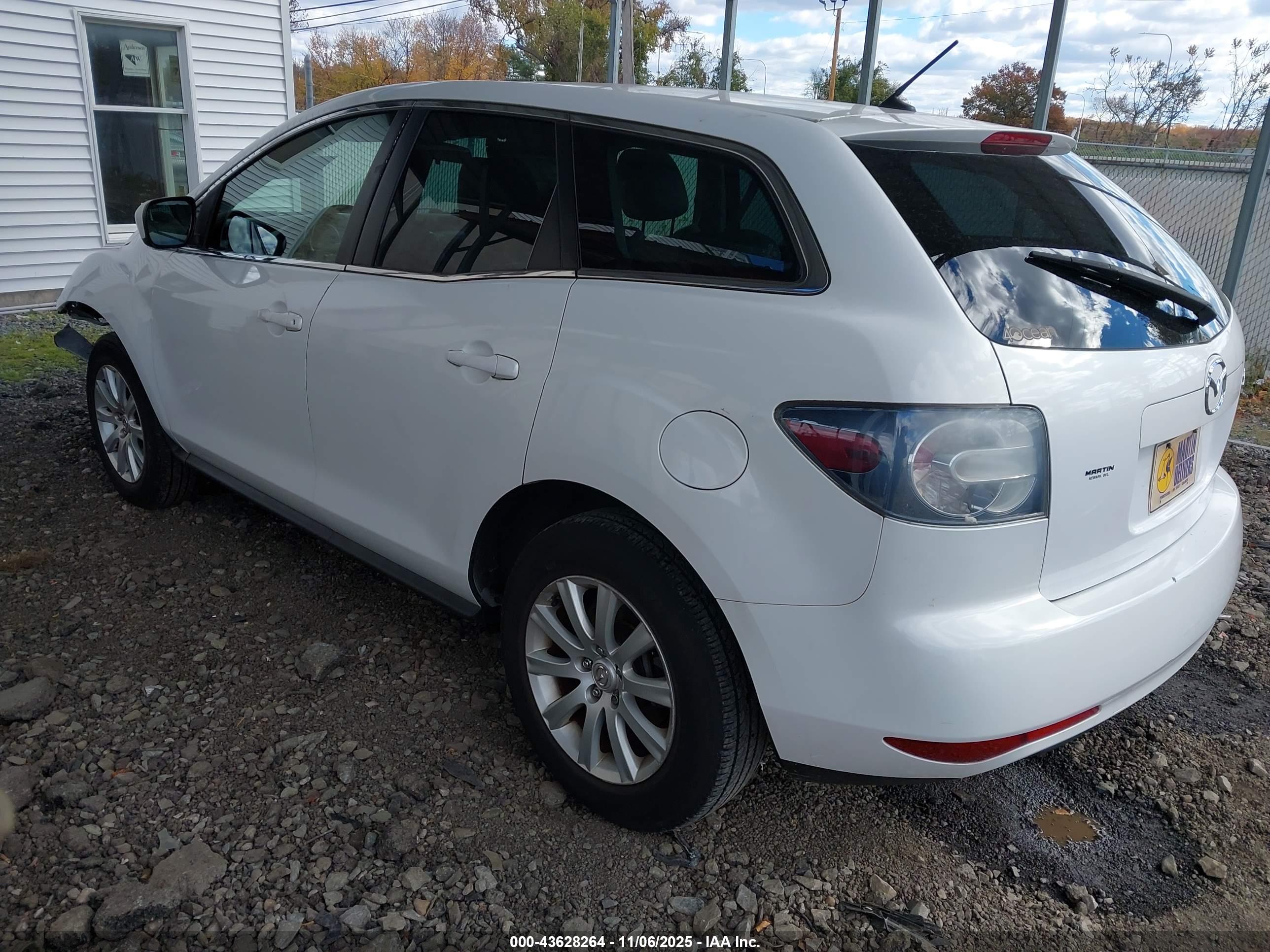 MAZDA CX-7 image 3