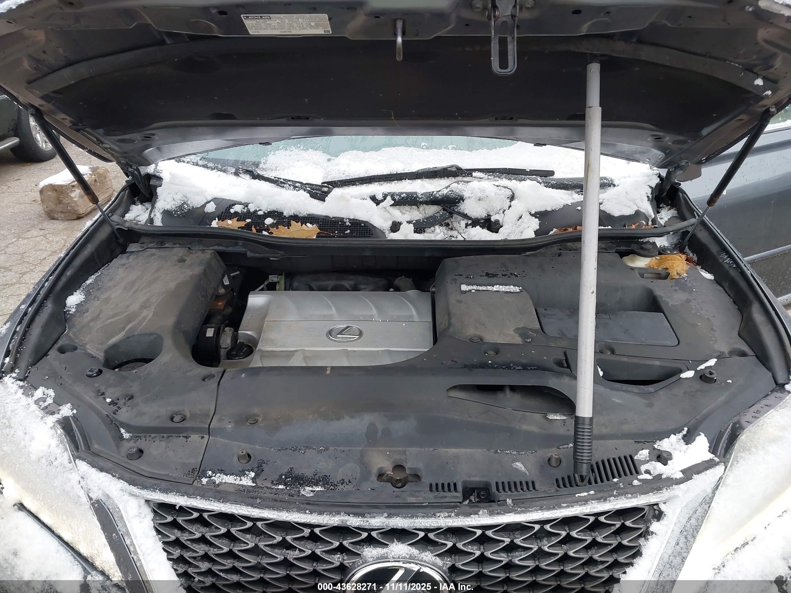 LEXUS RX image 10