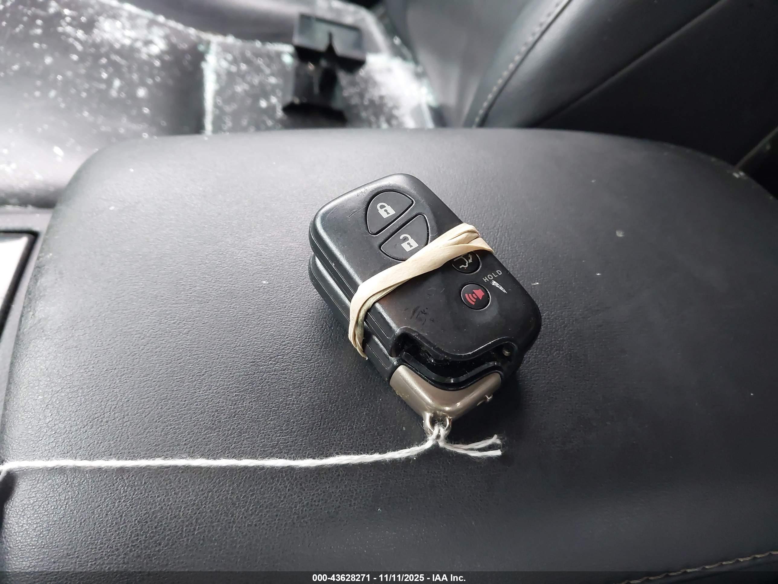 LEXUS RX image 11
