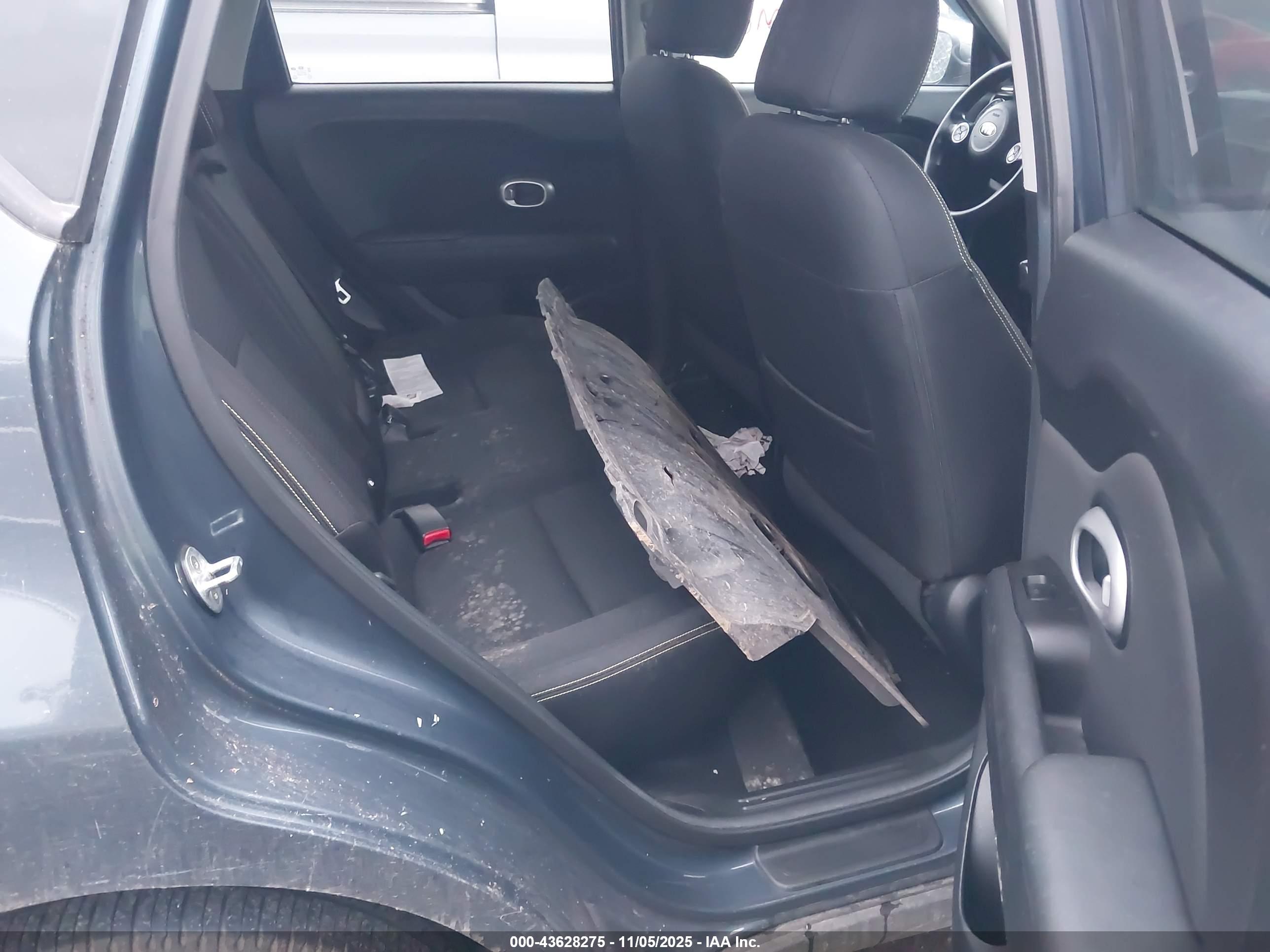 KIA SOUL image 8