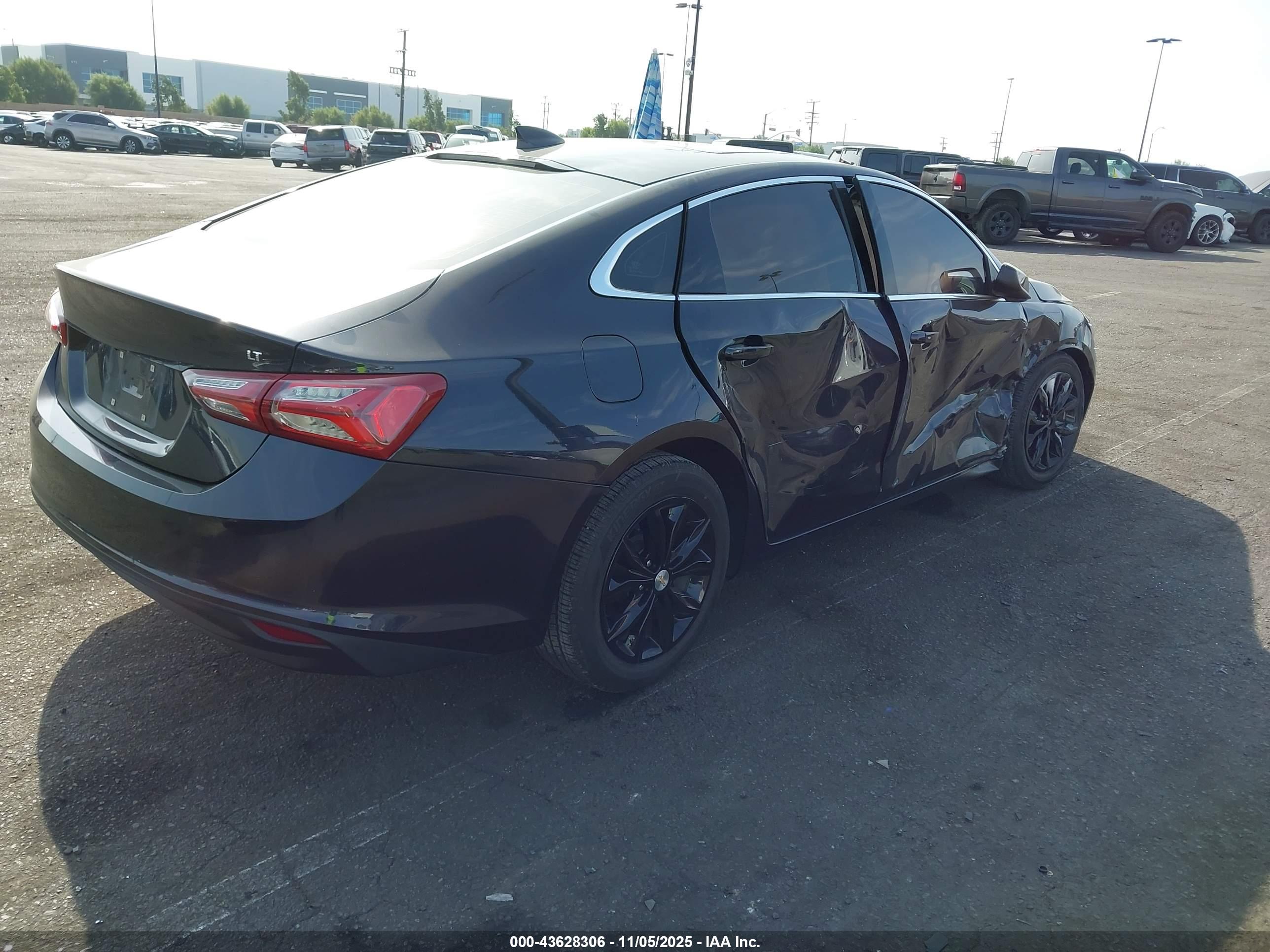 CHEVROLET MALIBU image 4
