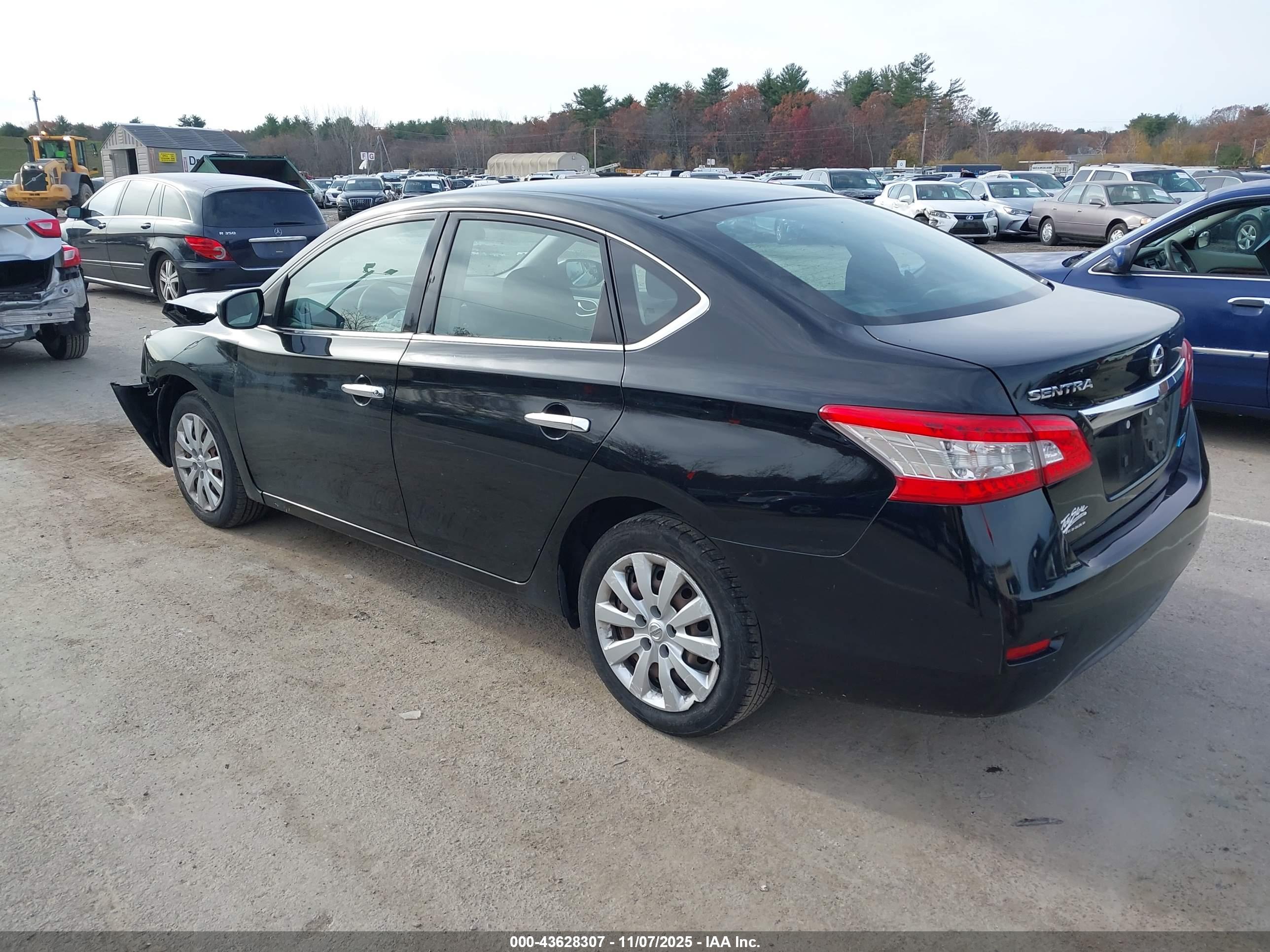 NISSAN SENTRA image 3