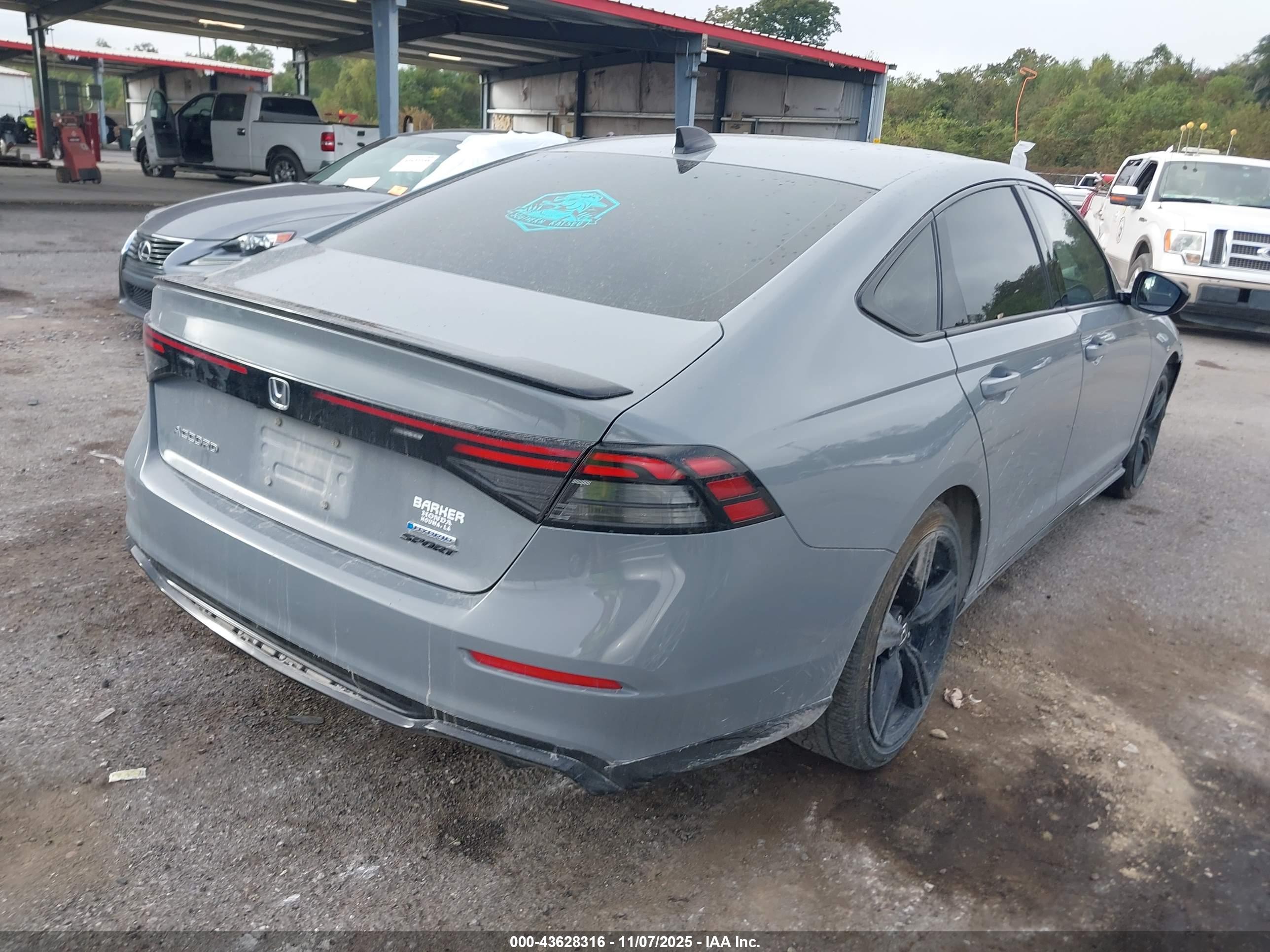 HONDA ACCORD image 4