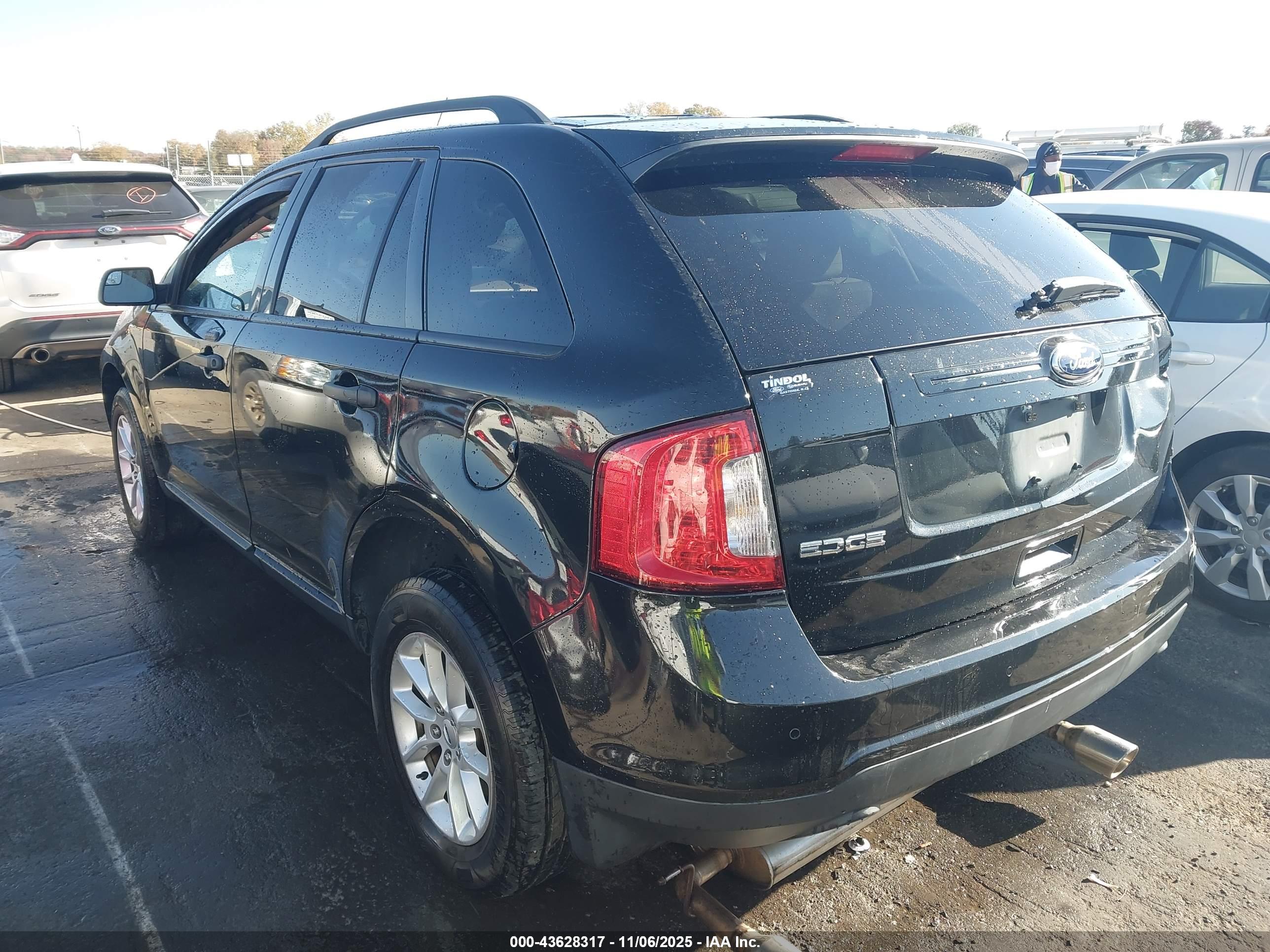 FORD EDGE image 3