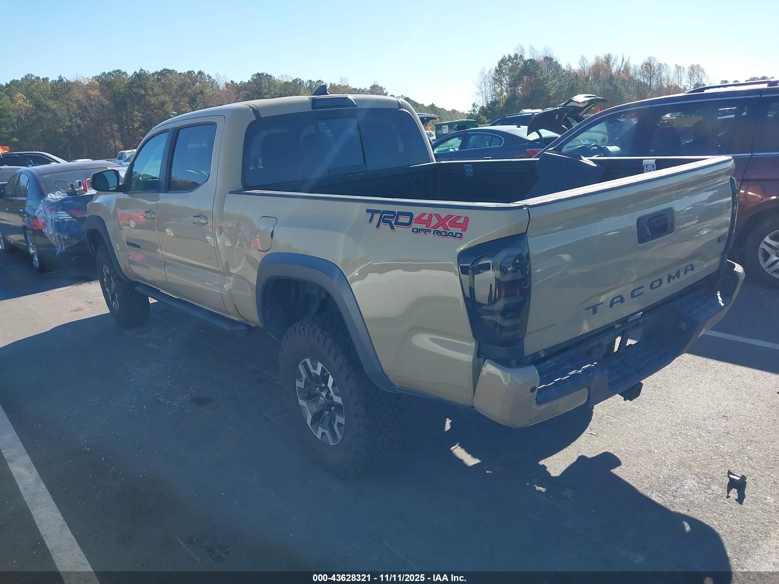 TOYOTA TACOMA image 3