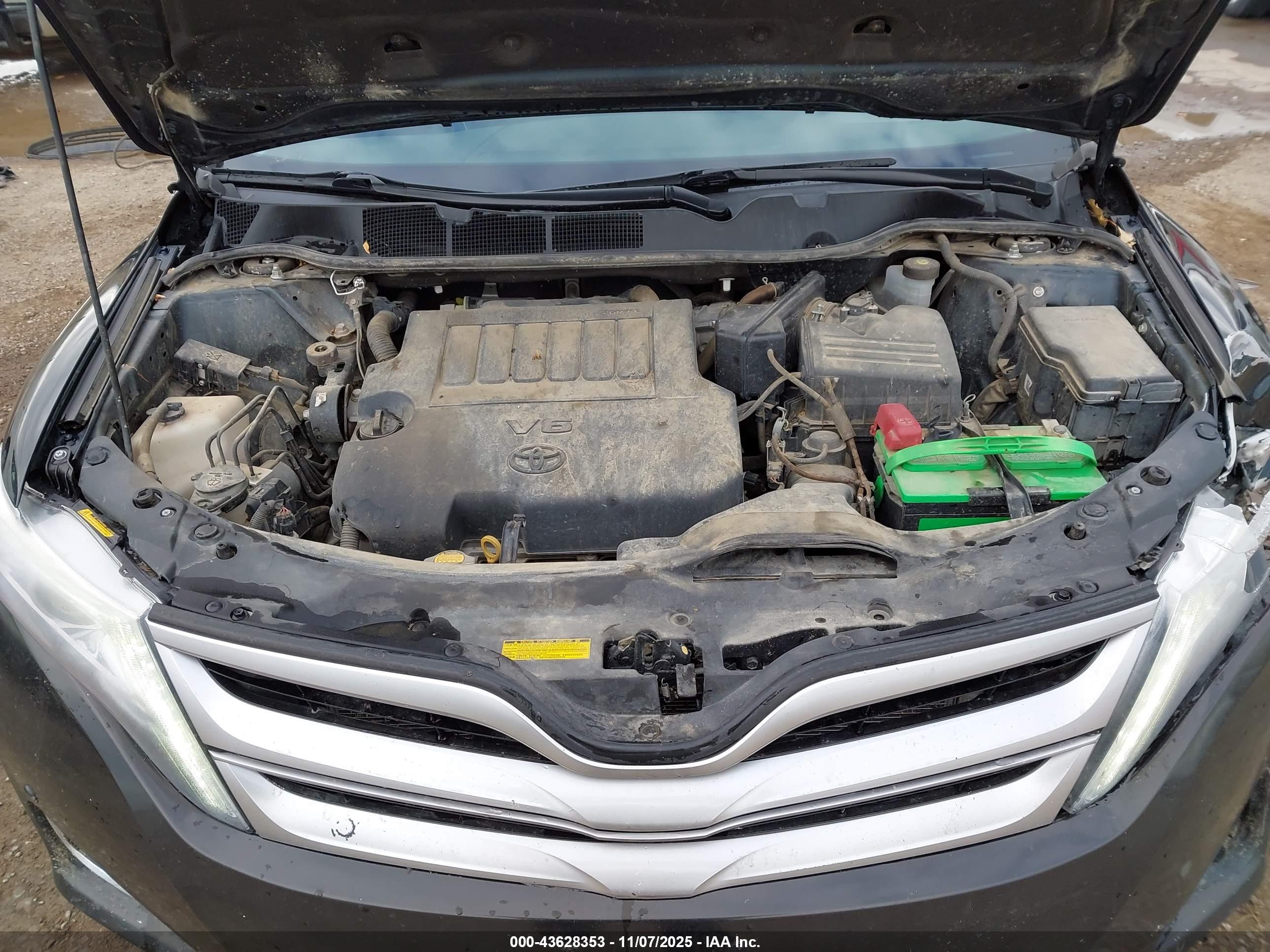 TOYOTA VENZA image 10