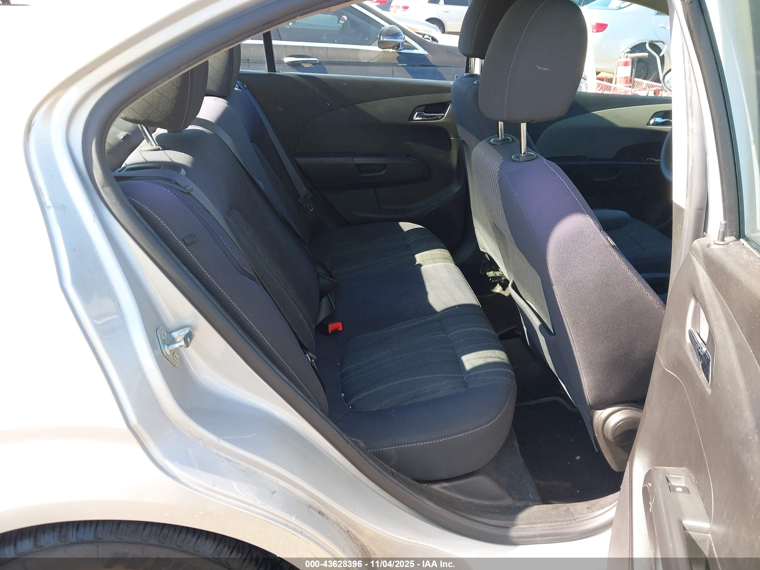 CHEVROLET SONIC image 8