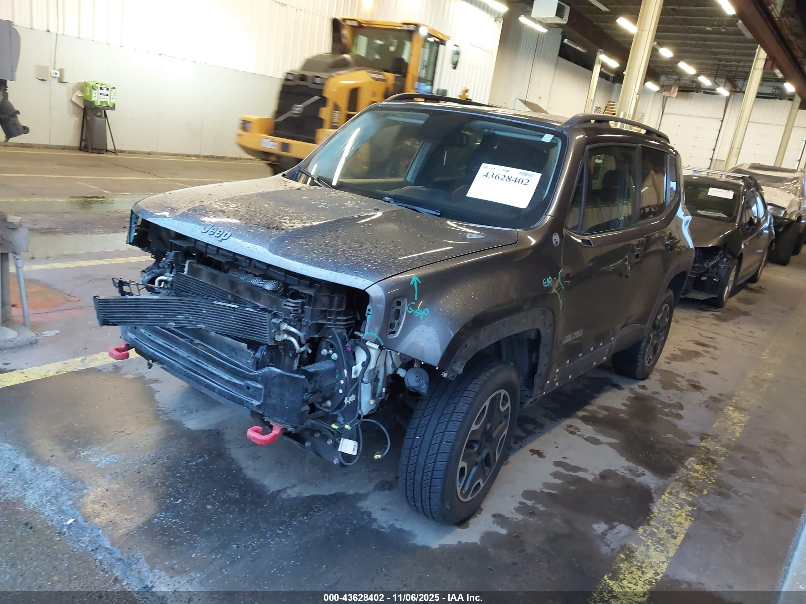 JEEP RENEGADE image 2