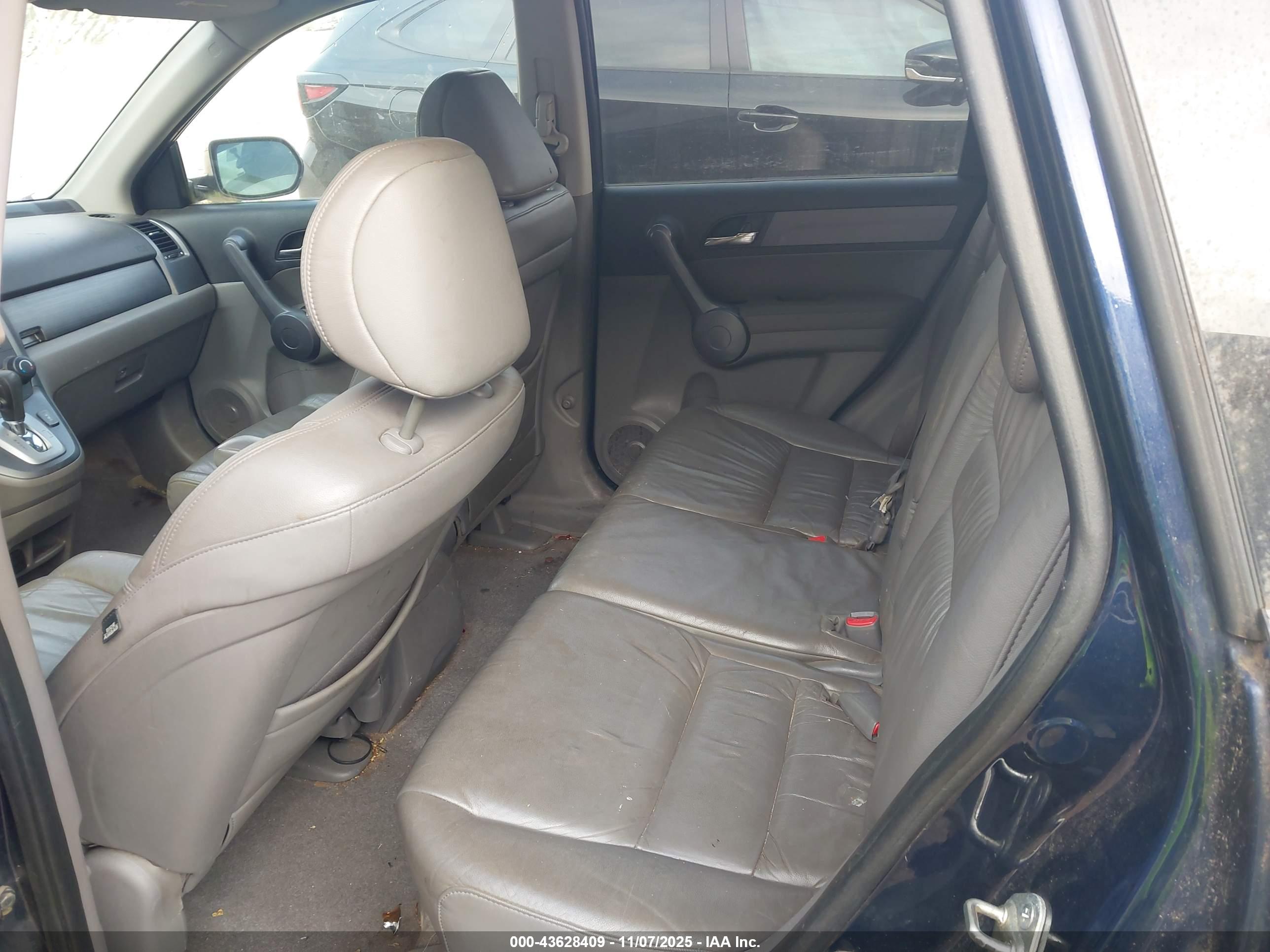 HONDA CR-V image 8