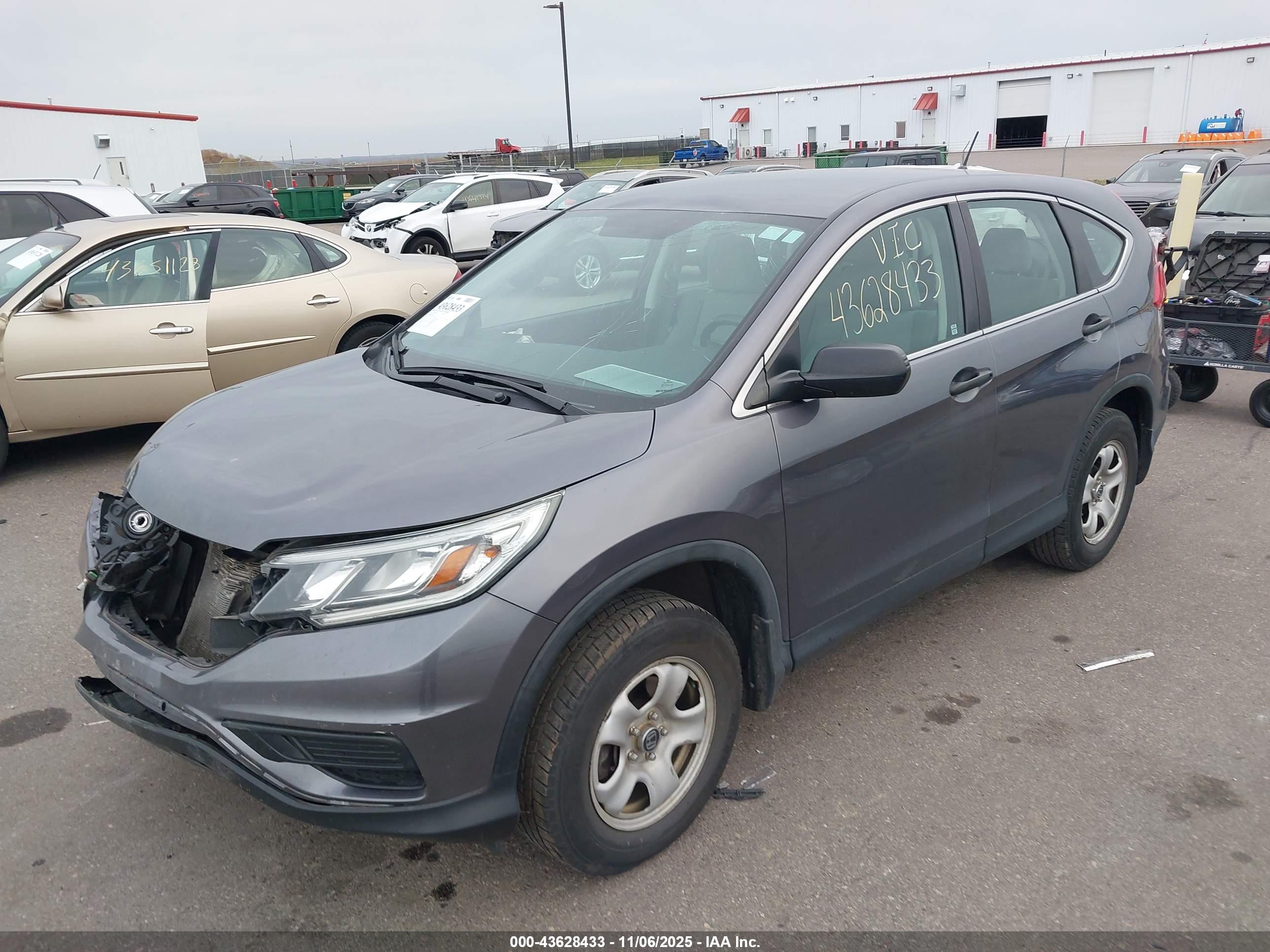 HONDA CR-V image 2