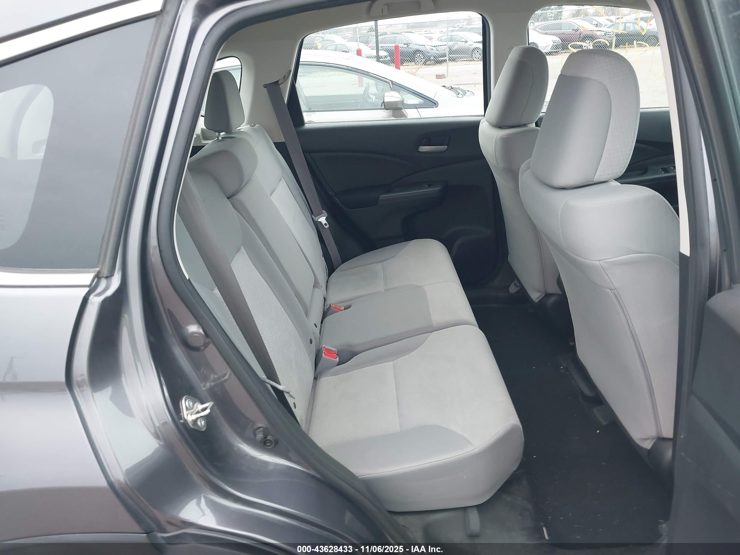HONDA CR-V image 8