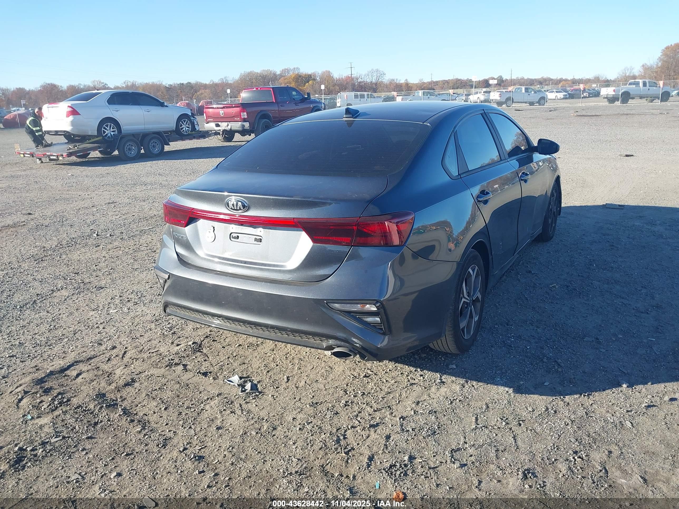 KIA FORTE image 4