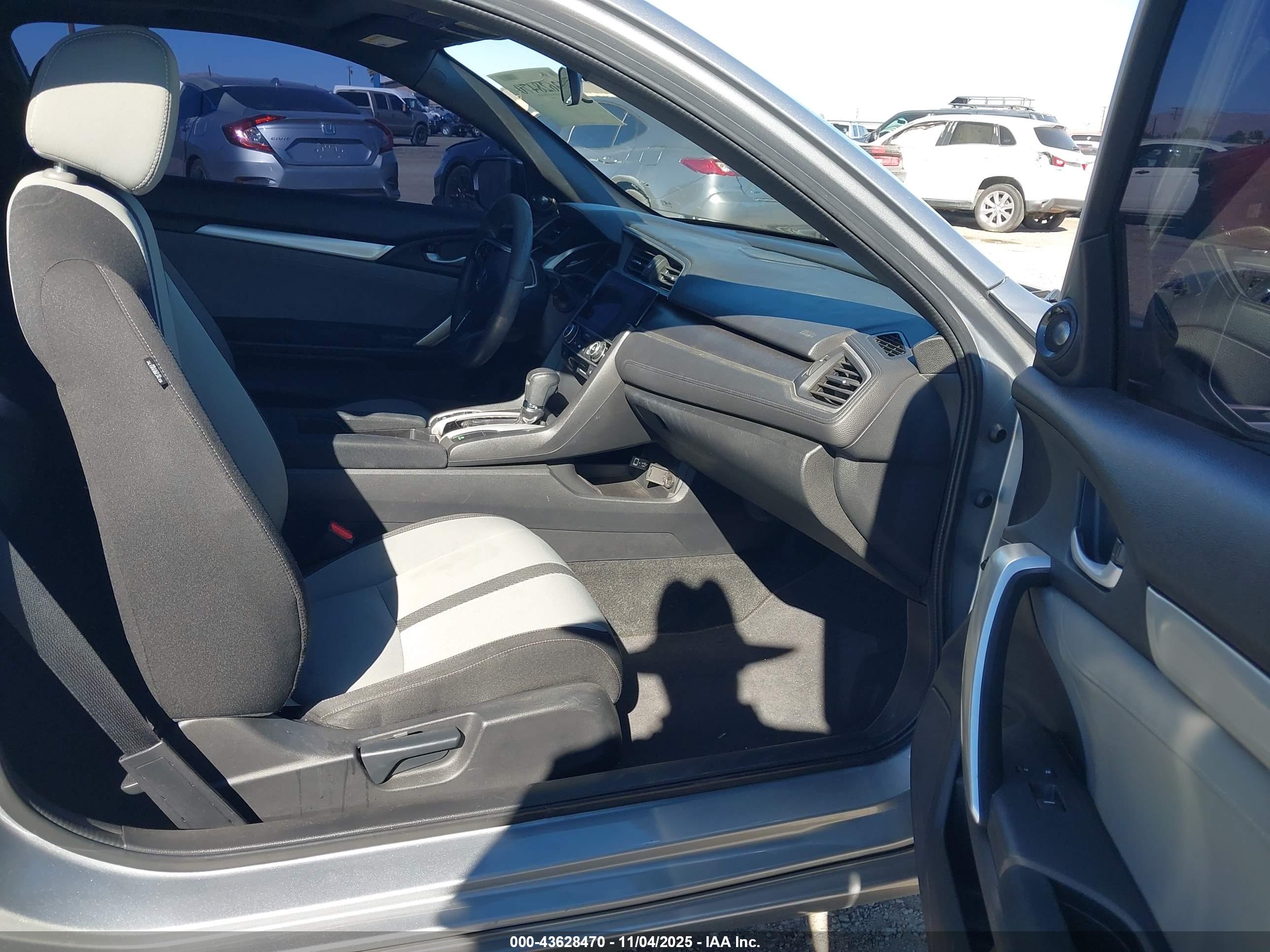 HONDA CIVIC image 5