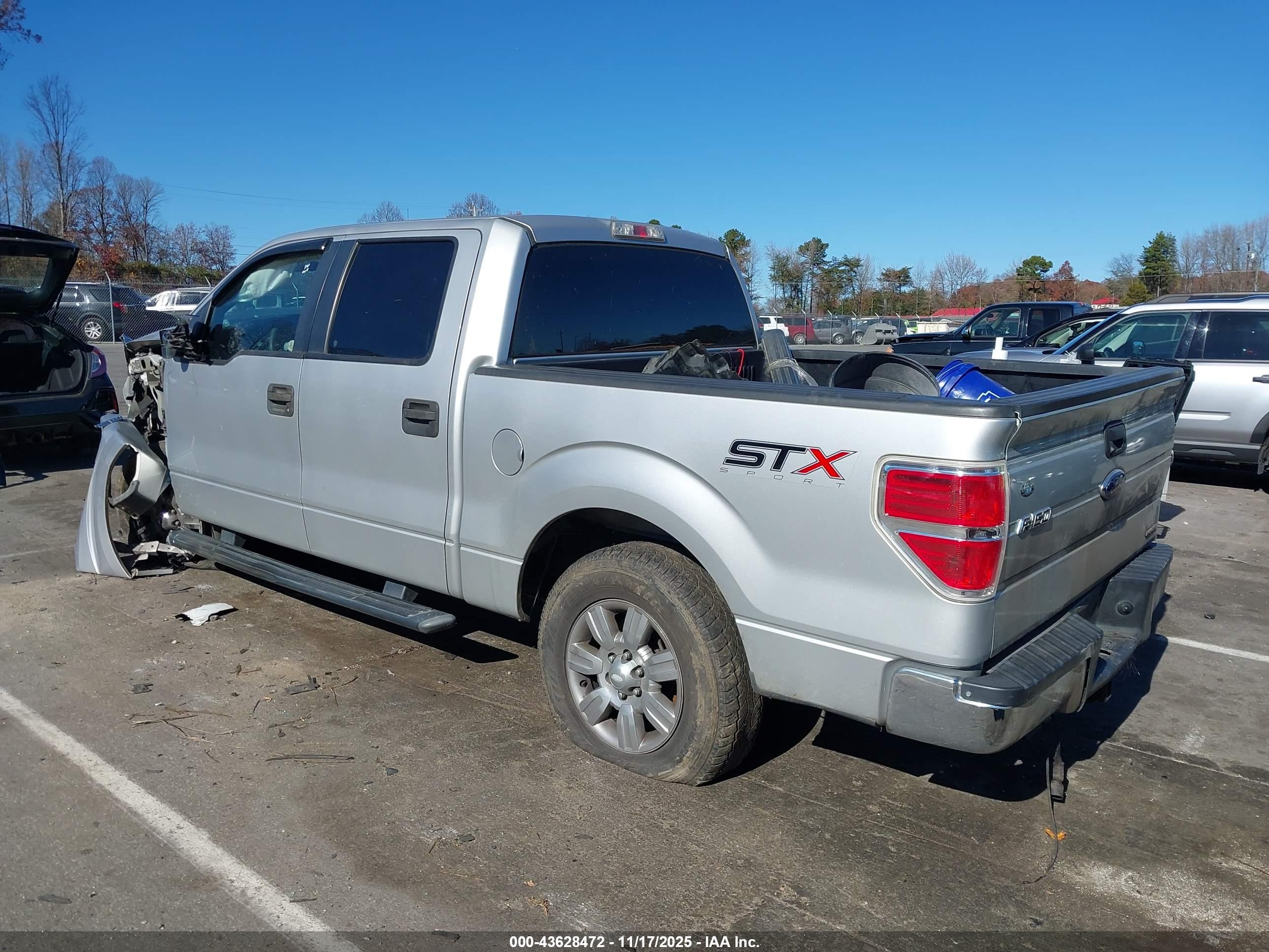 FORD F-150 image 3
