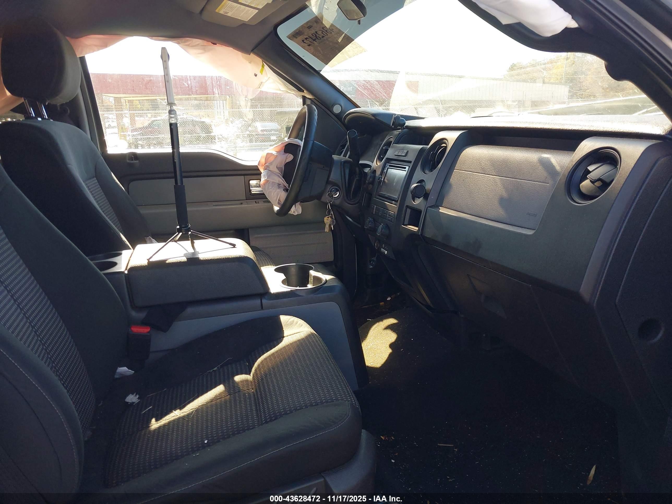 FORD F-150 image 5