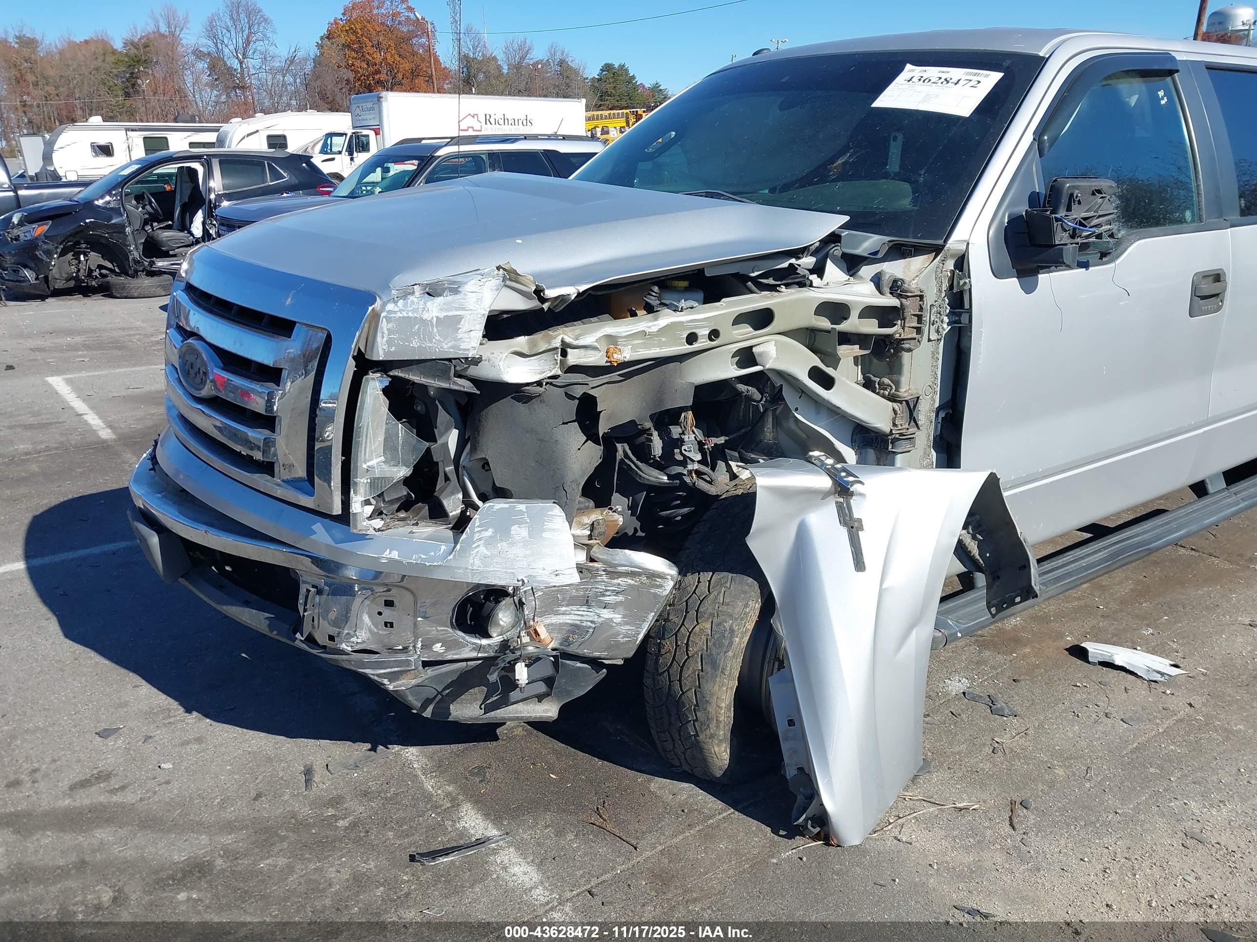 FORD F-150 image 6