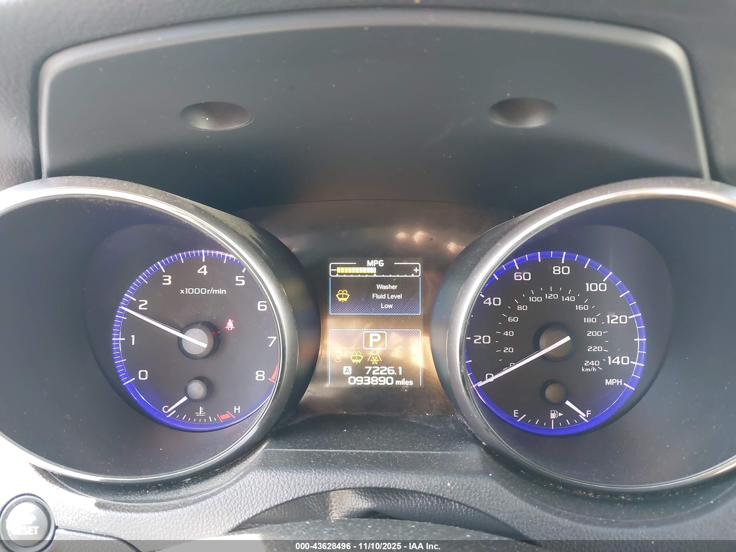 SUBARU OUTBACK image 7