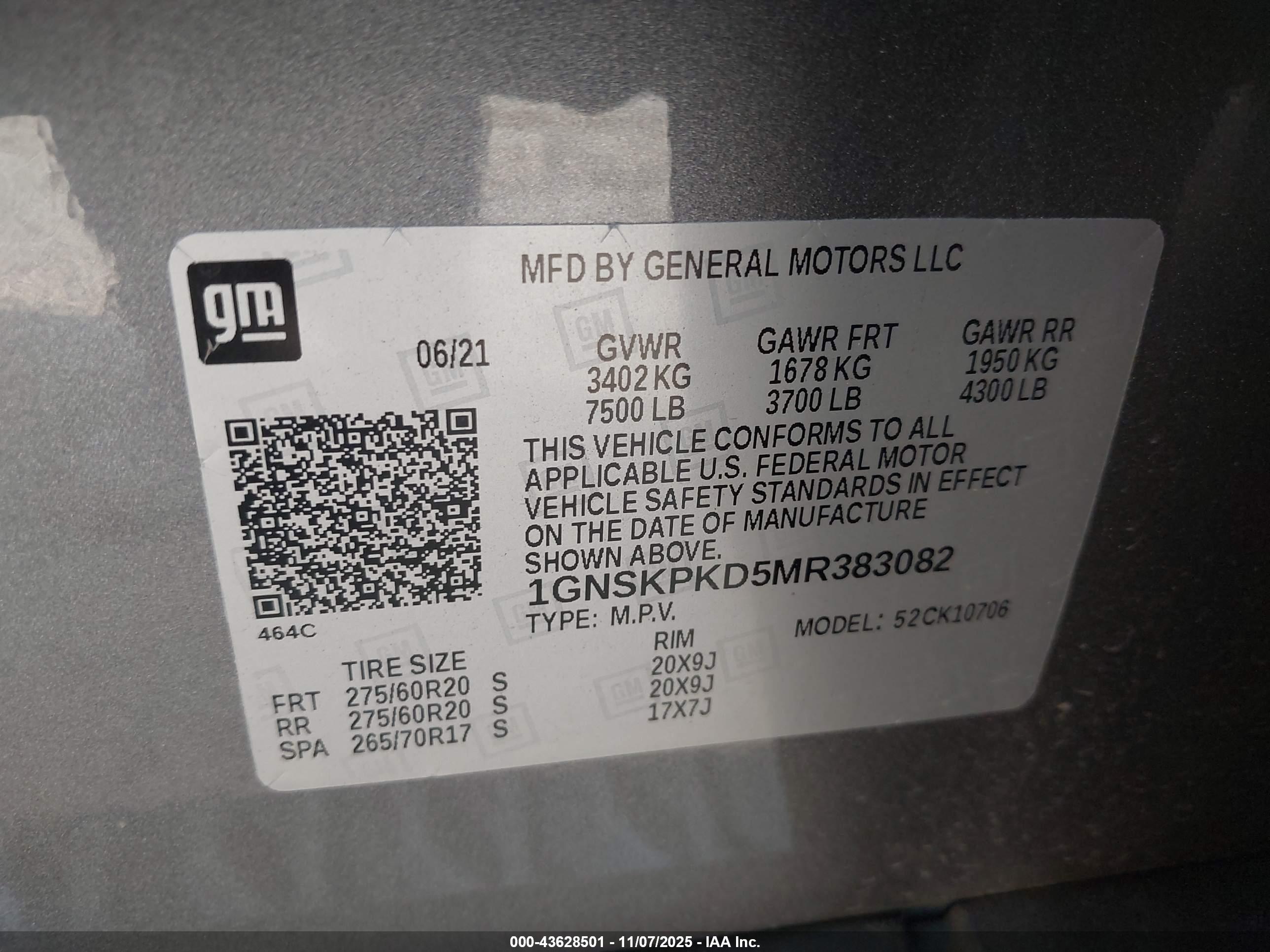 CHEVROLET TAHOE image 9