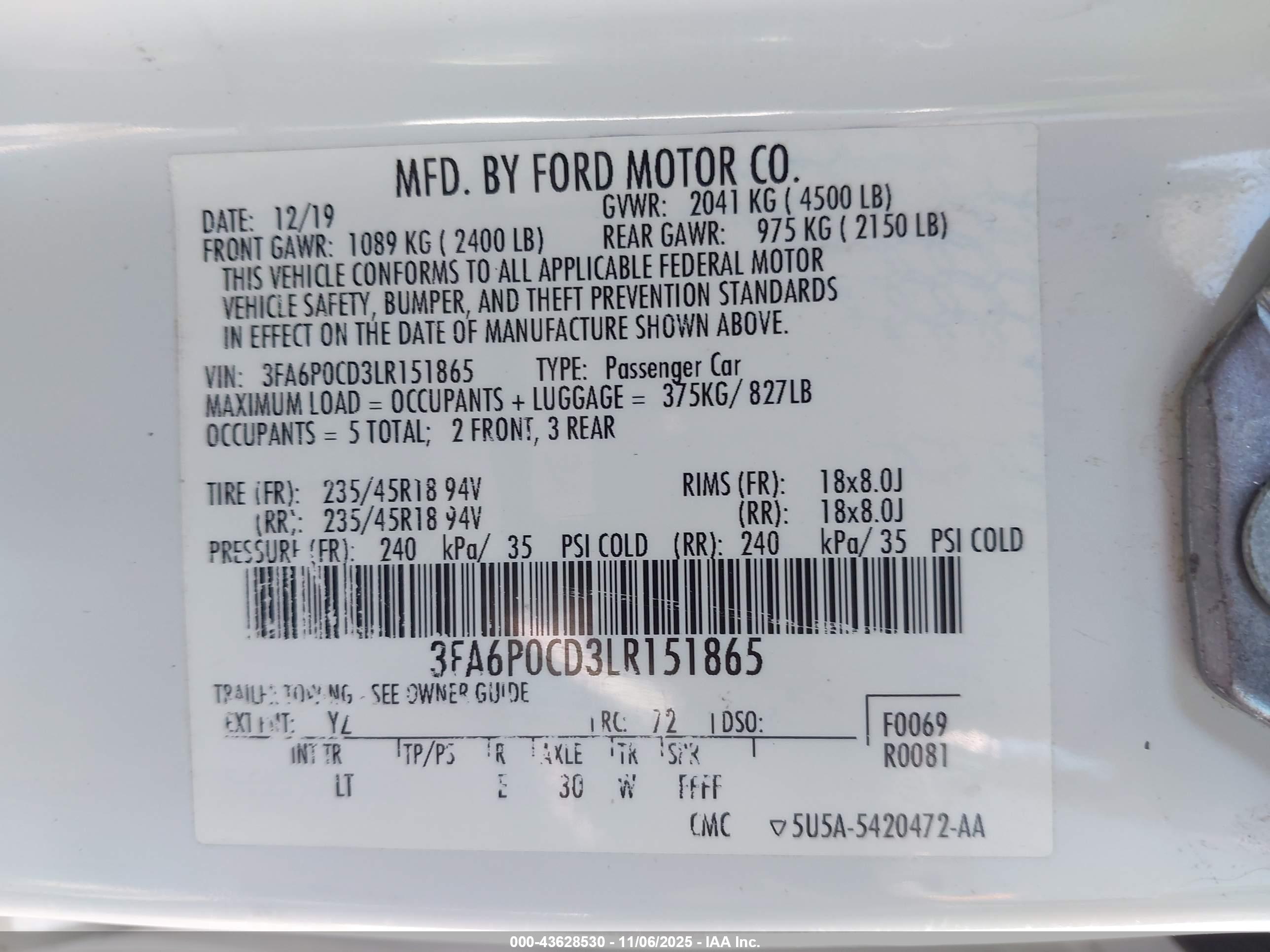 FORD FUSION image 9