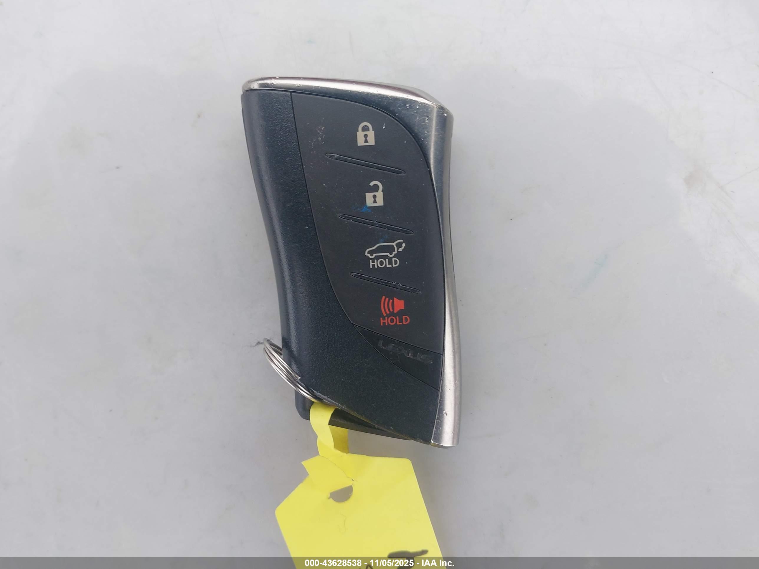 LEXUS RX image 11