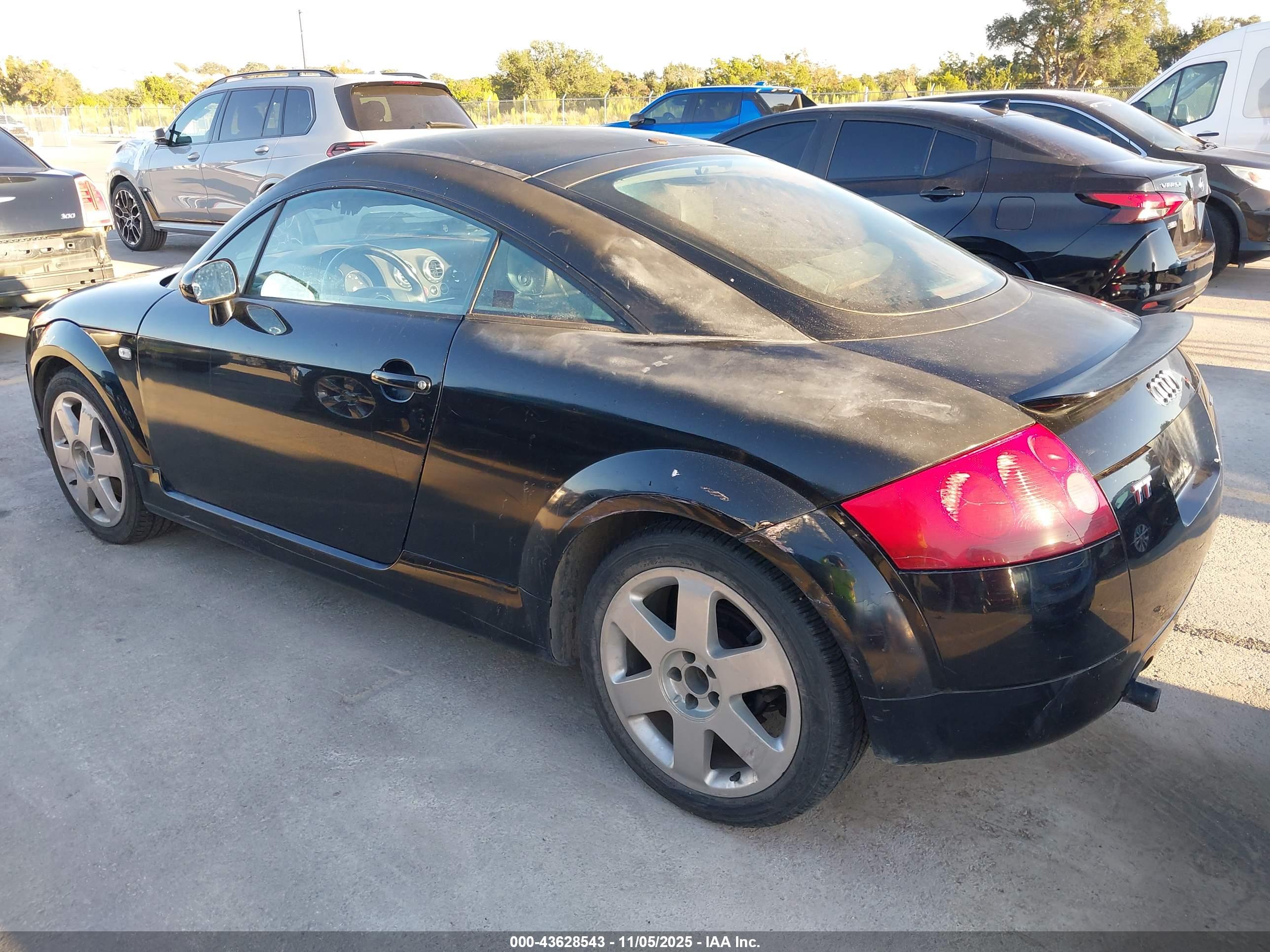 AUDI TT image 3