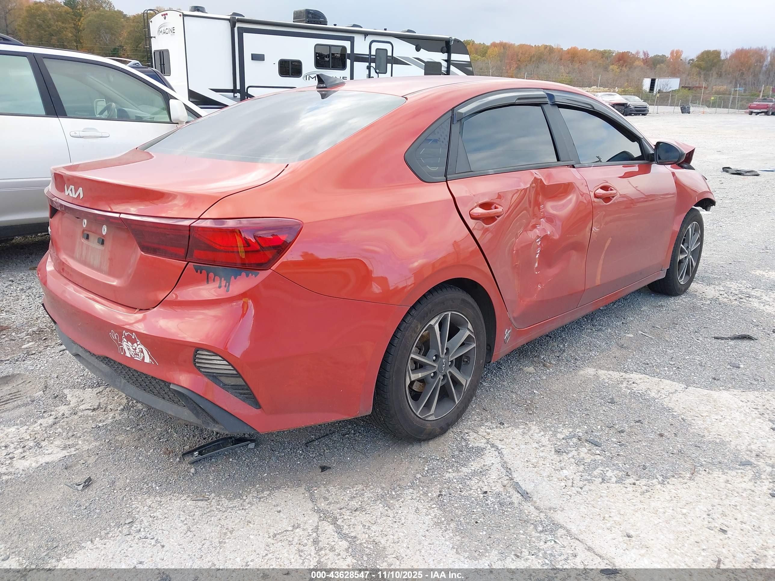 KIA FORTE image 4