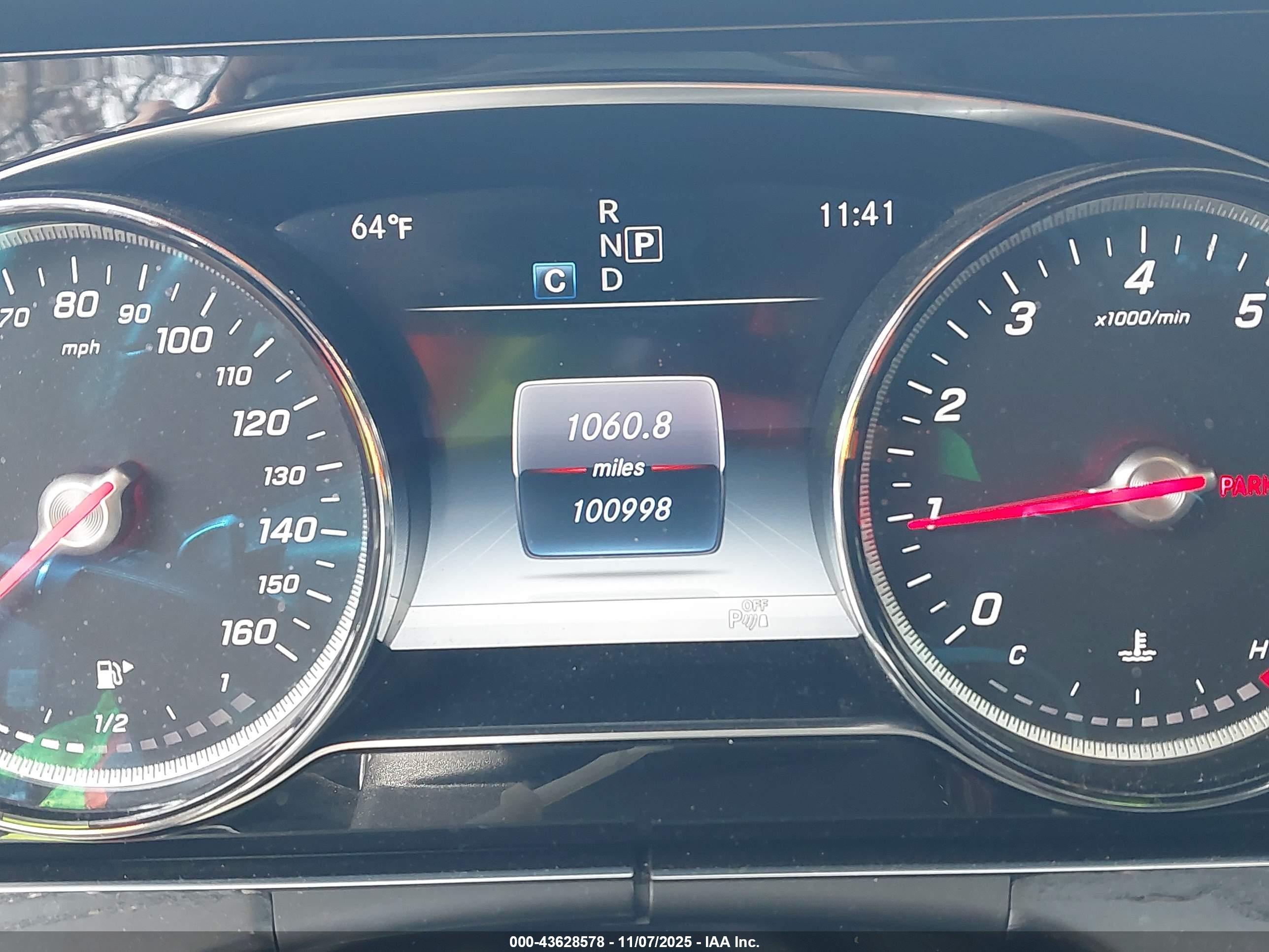 MERCEDES-BENZ E image 7
