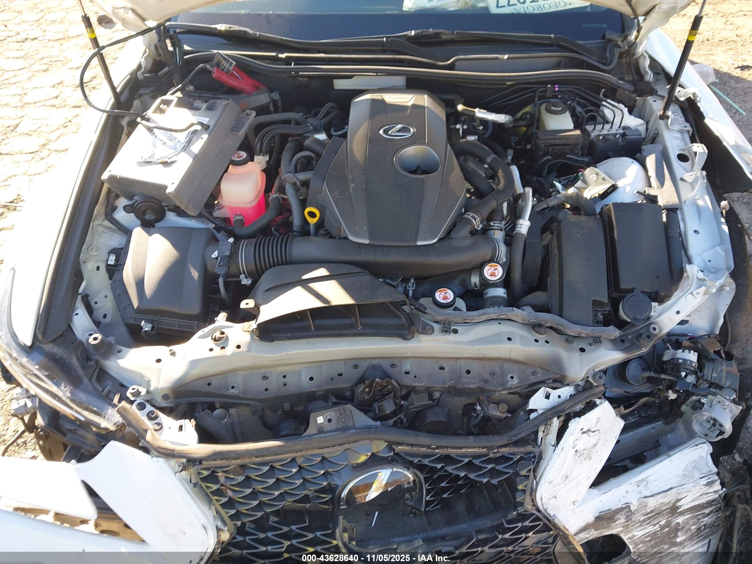 LEXUS IS image 10