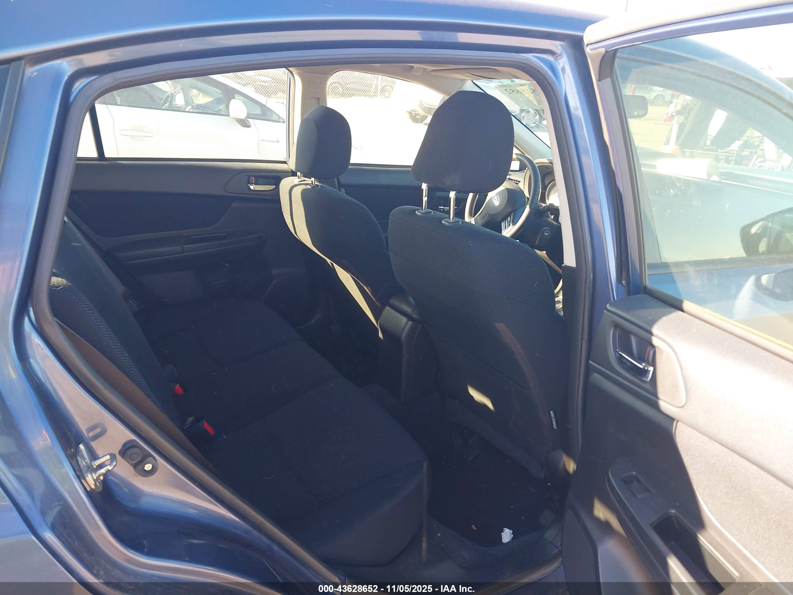 SUBARU IMPREZA image 8
