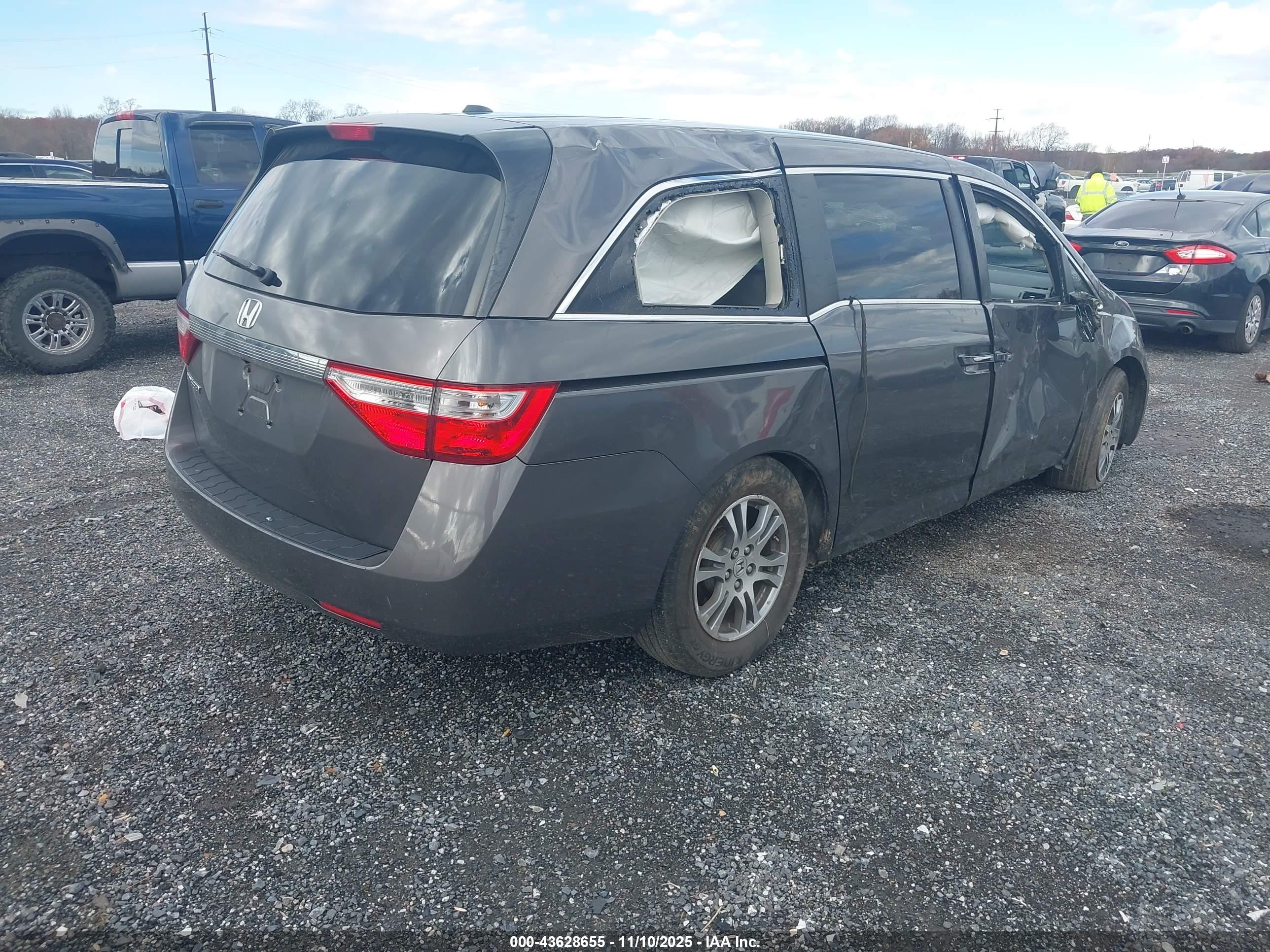 HONDA ODYSSEY image 4