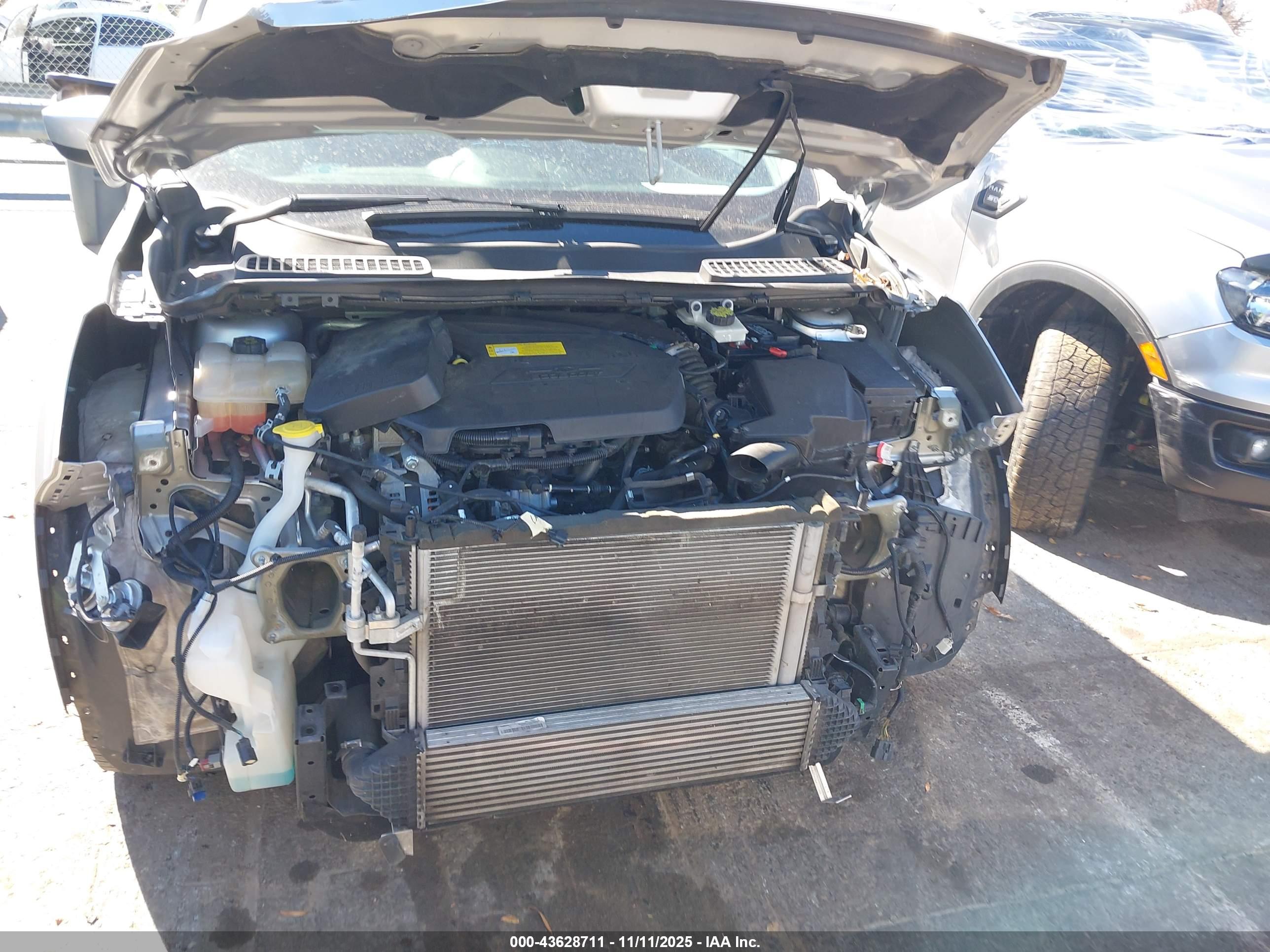 FORD ESCAPE image 10