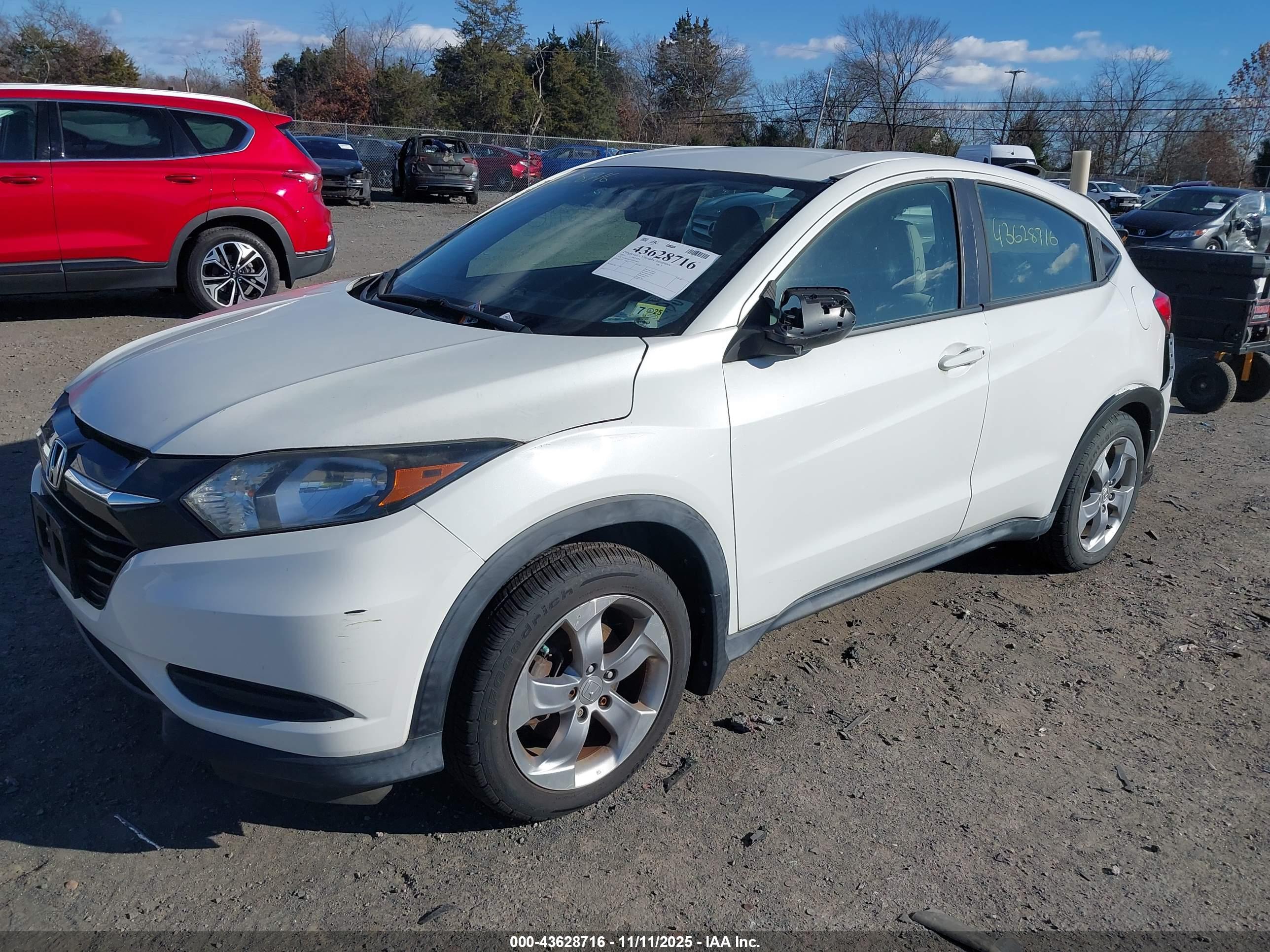 HONDA HR-V image 2