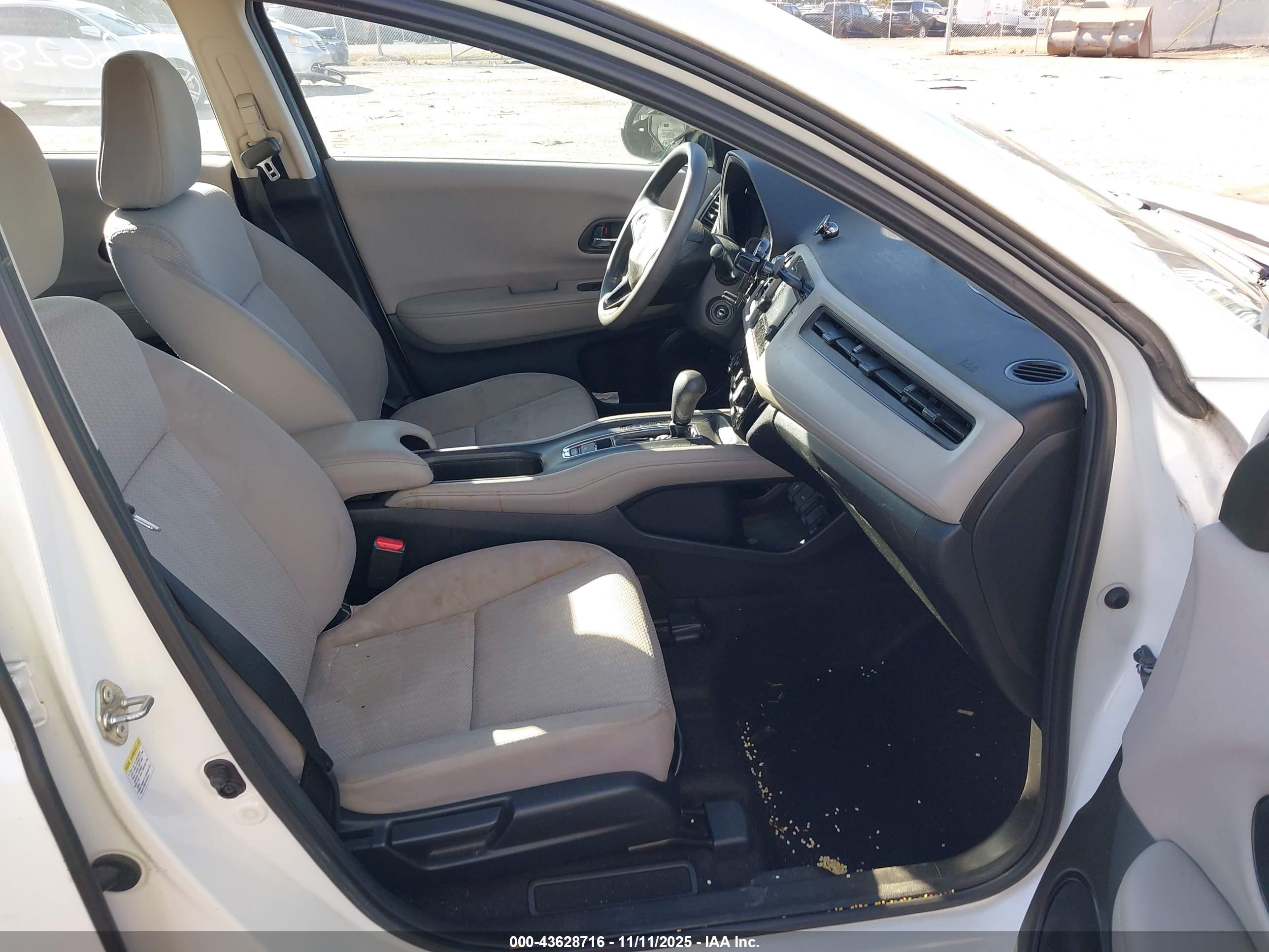 HONDA HR-V image 5