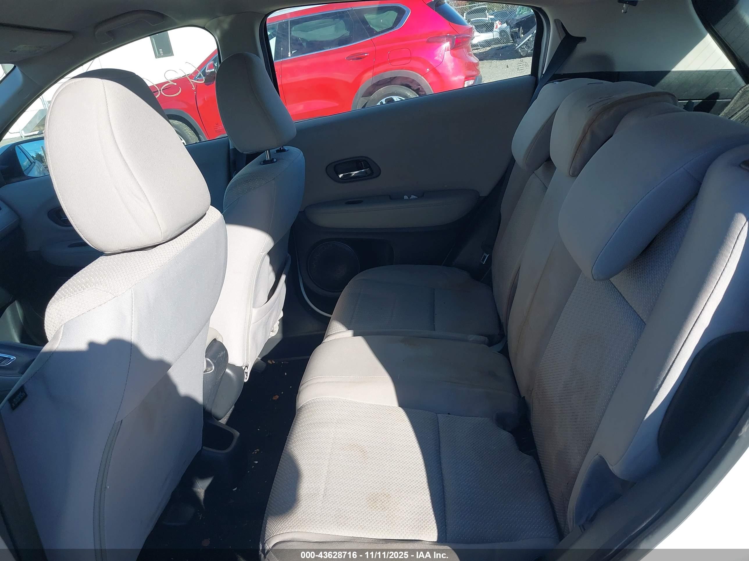 HONDA HR-V image 8