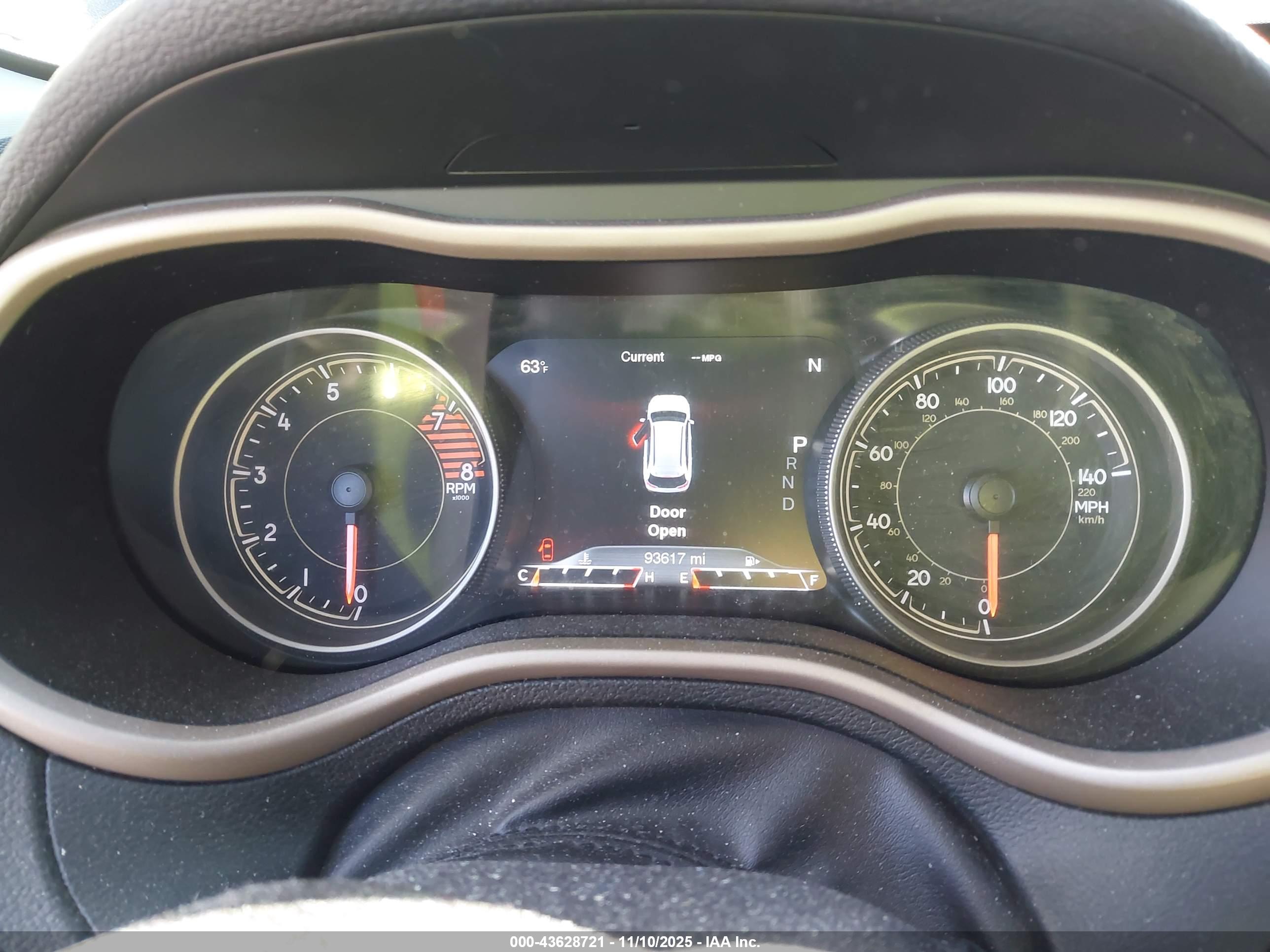 JEEP CHEROKEE image 7