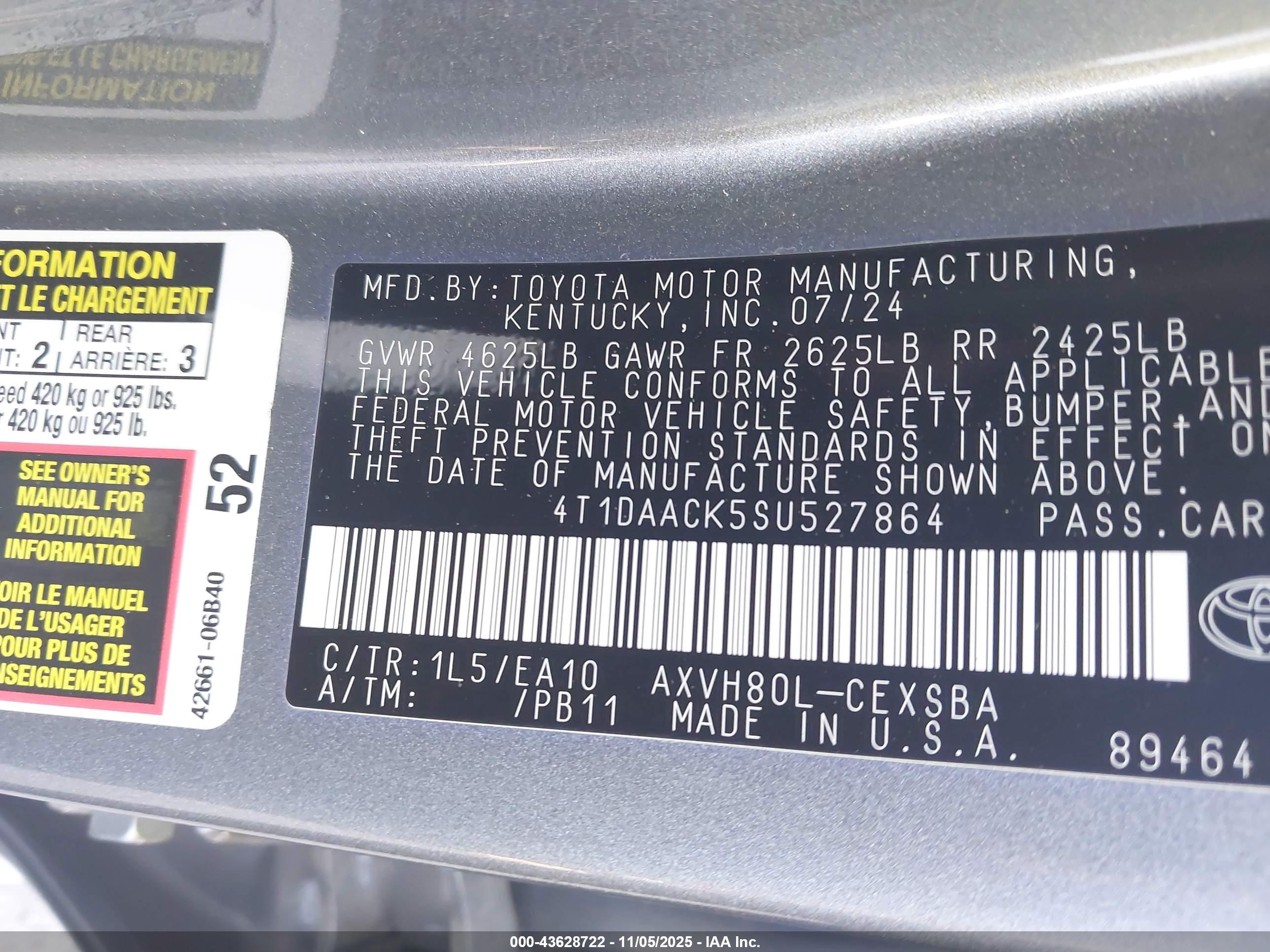 TOYOTA CAMRY image 9