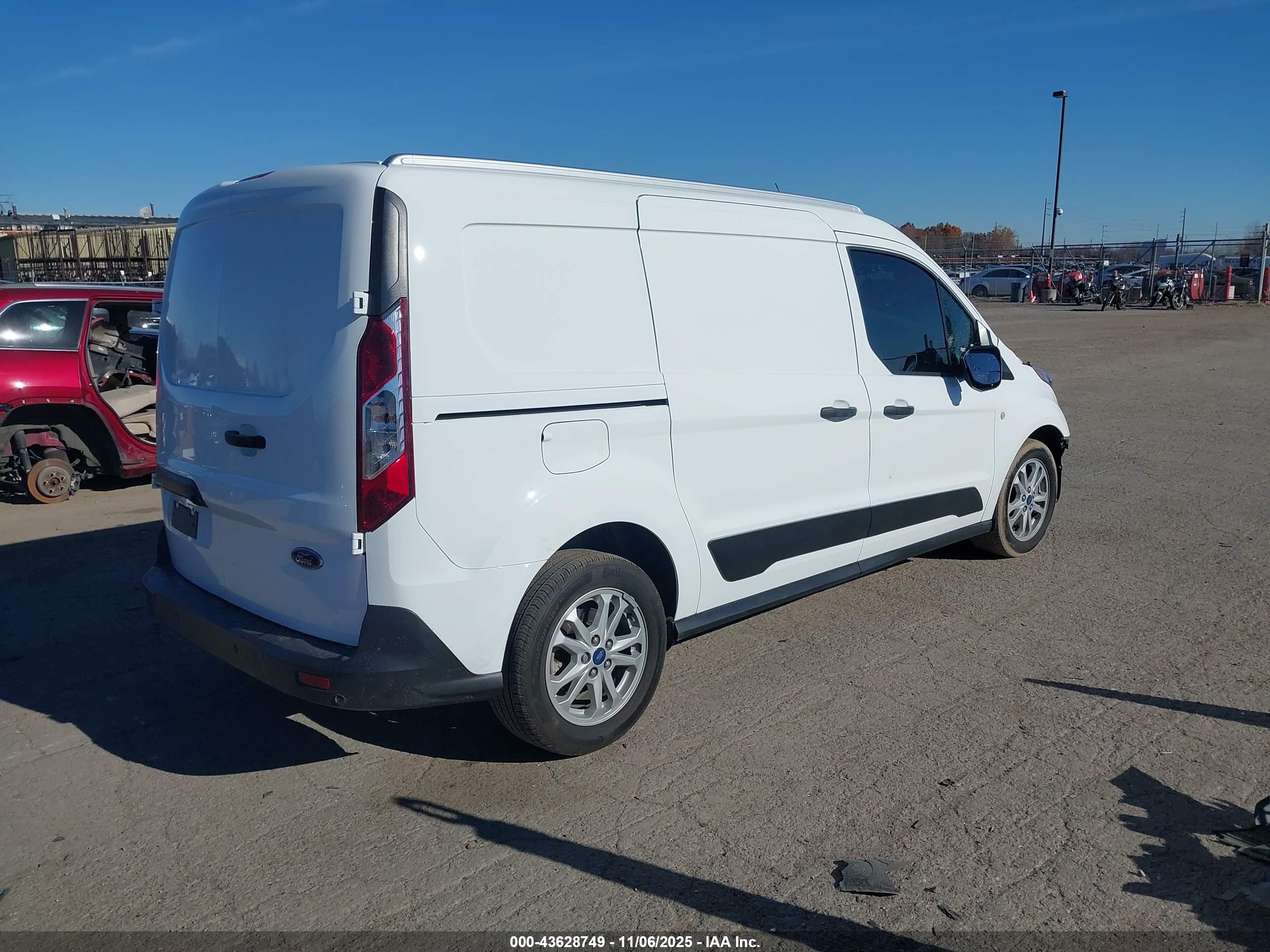 FORD TRANSIT image 4