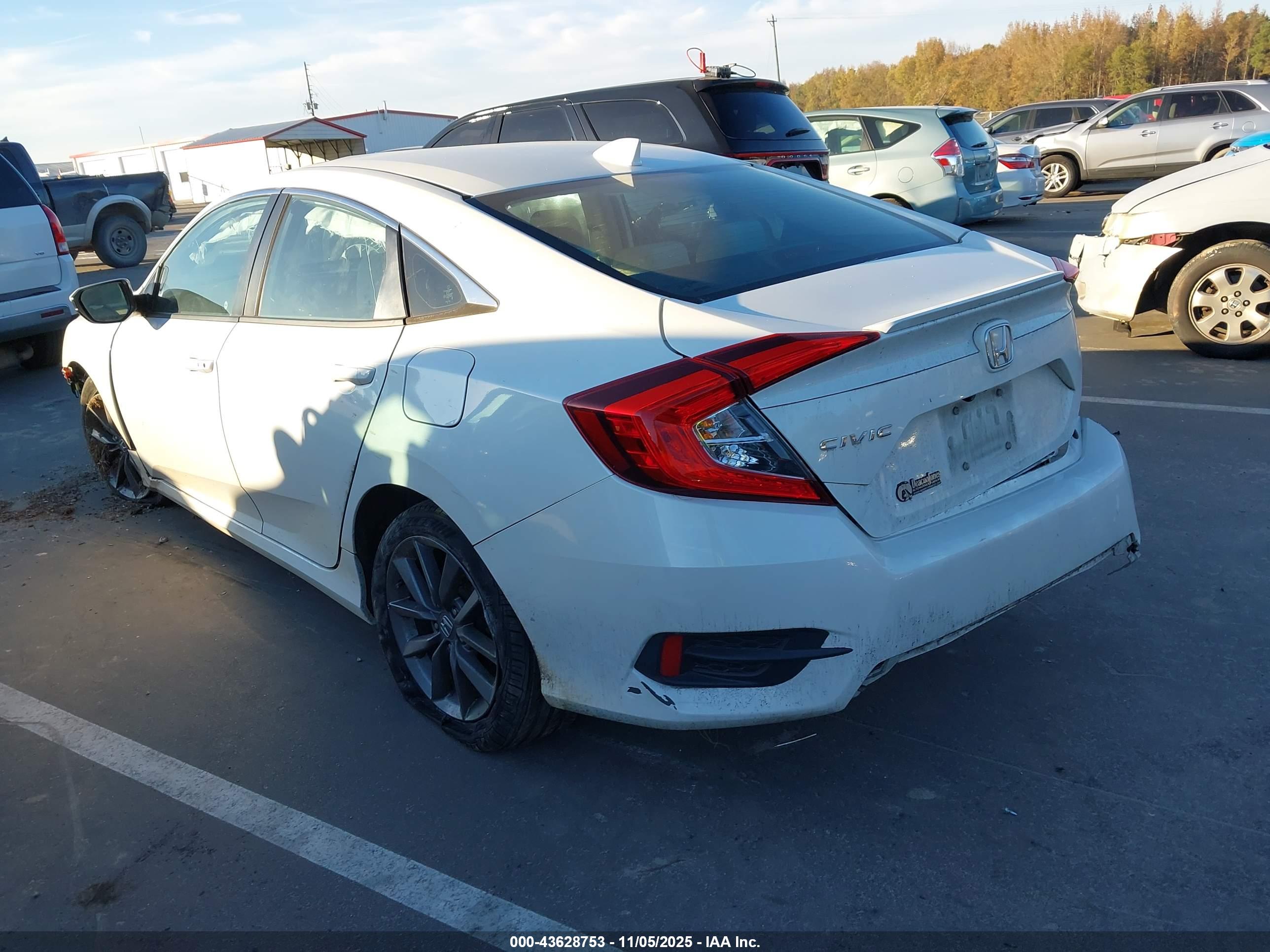 HONDA CIVIC image 3