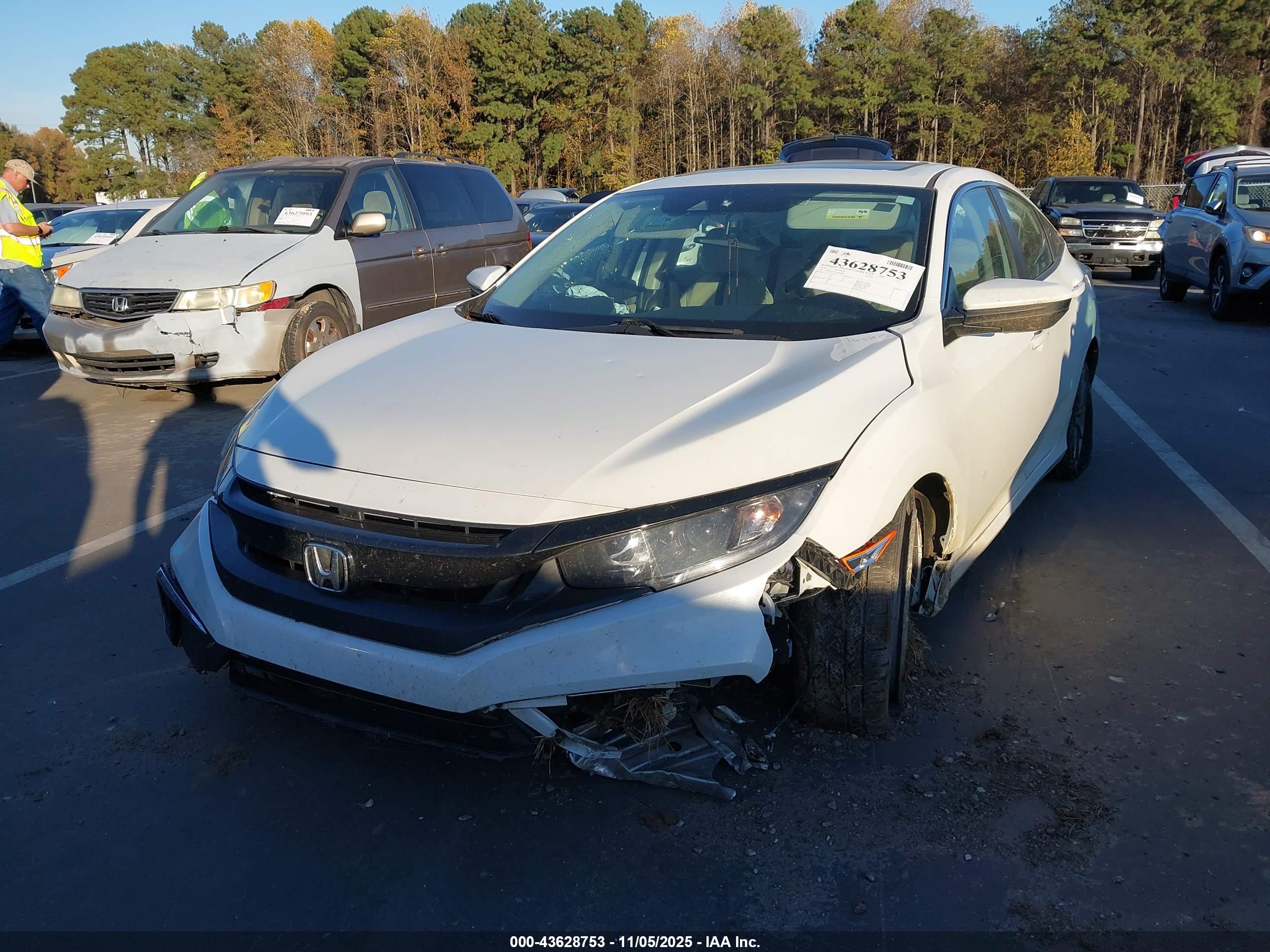 HONDA CIVIC image 6