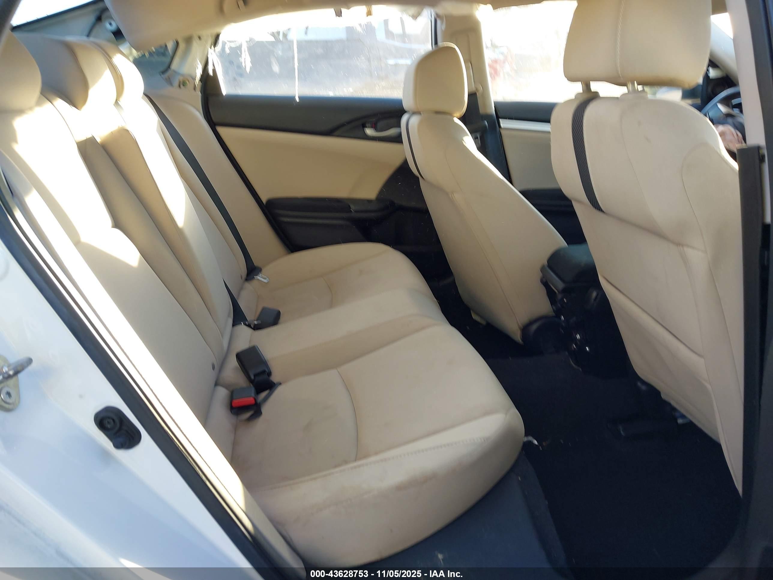HONDA CIVIC image 8