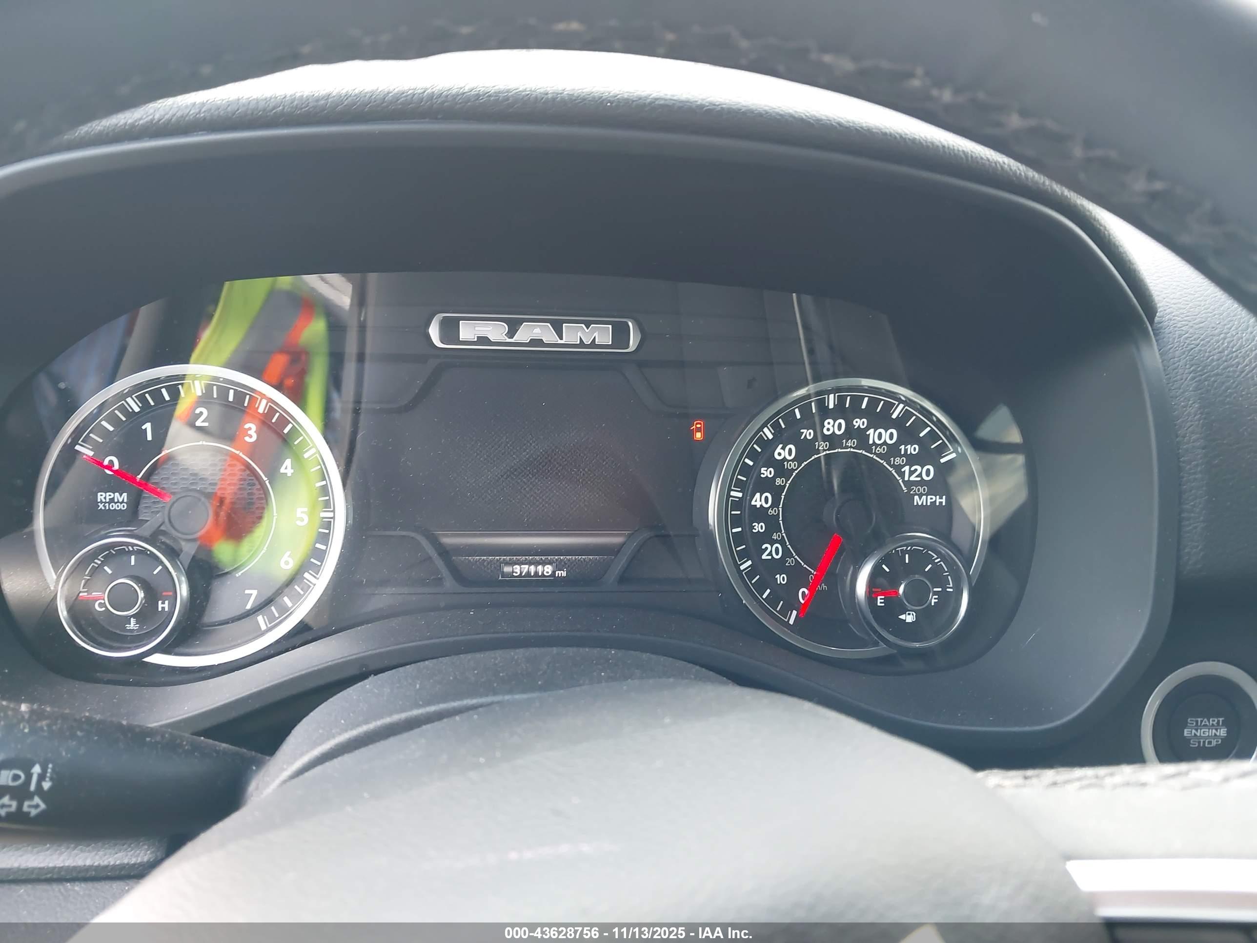 RAM 1500 image 7